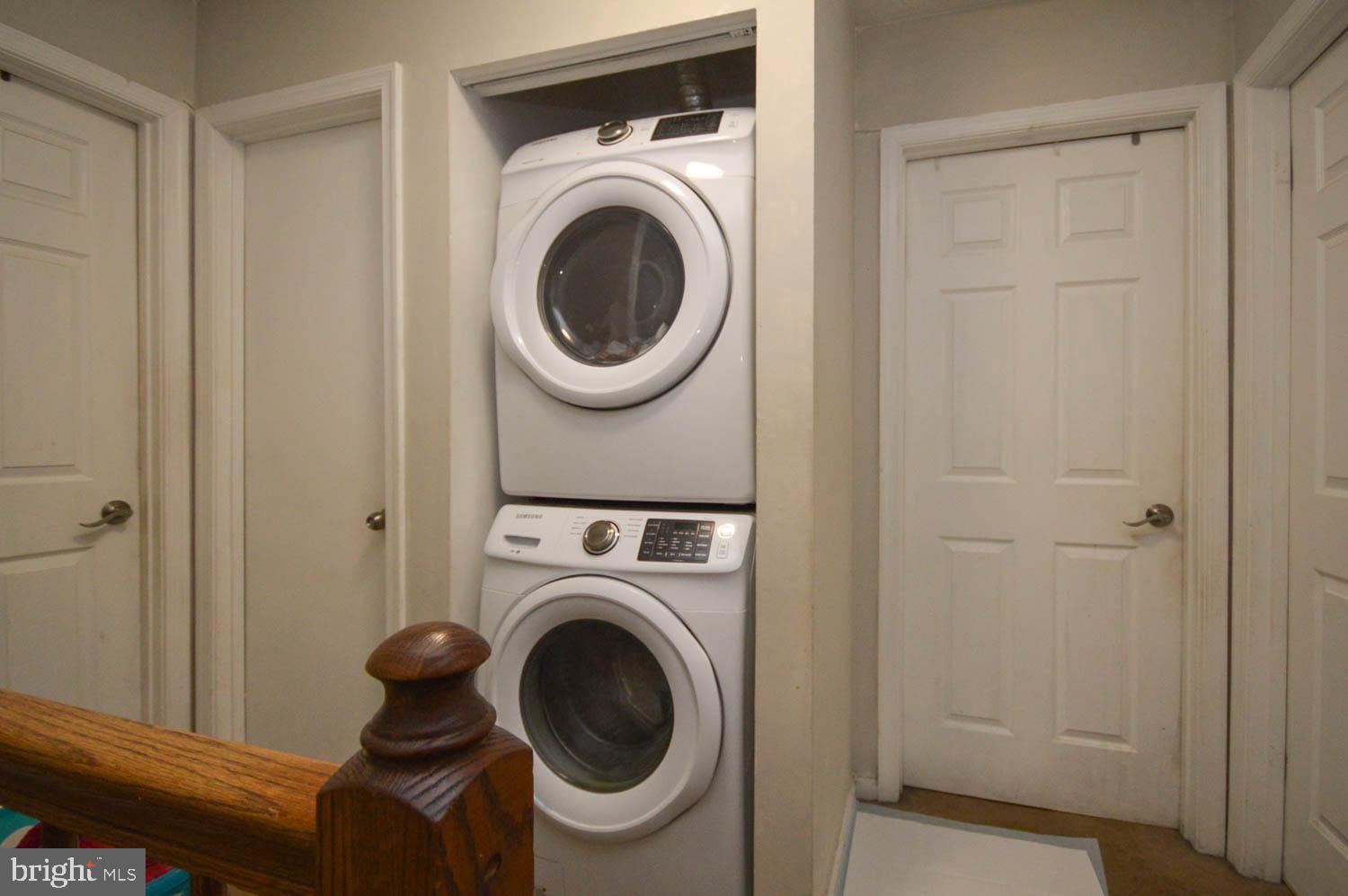 RIVERSIDE RUN - Residential