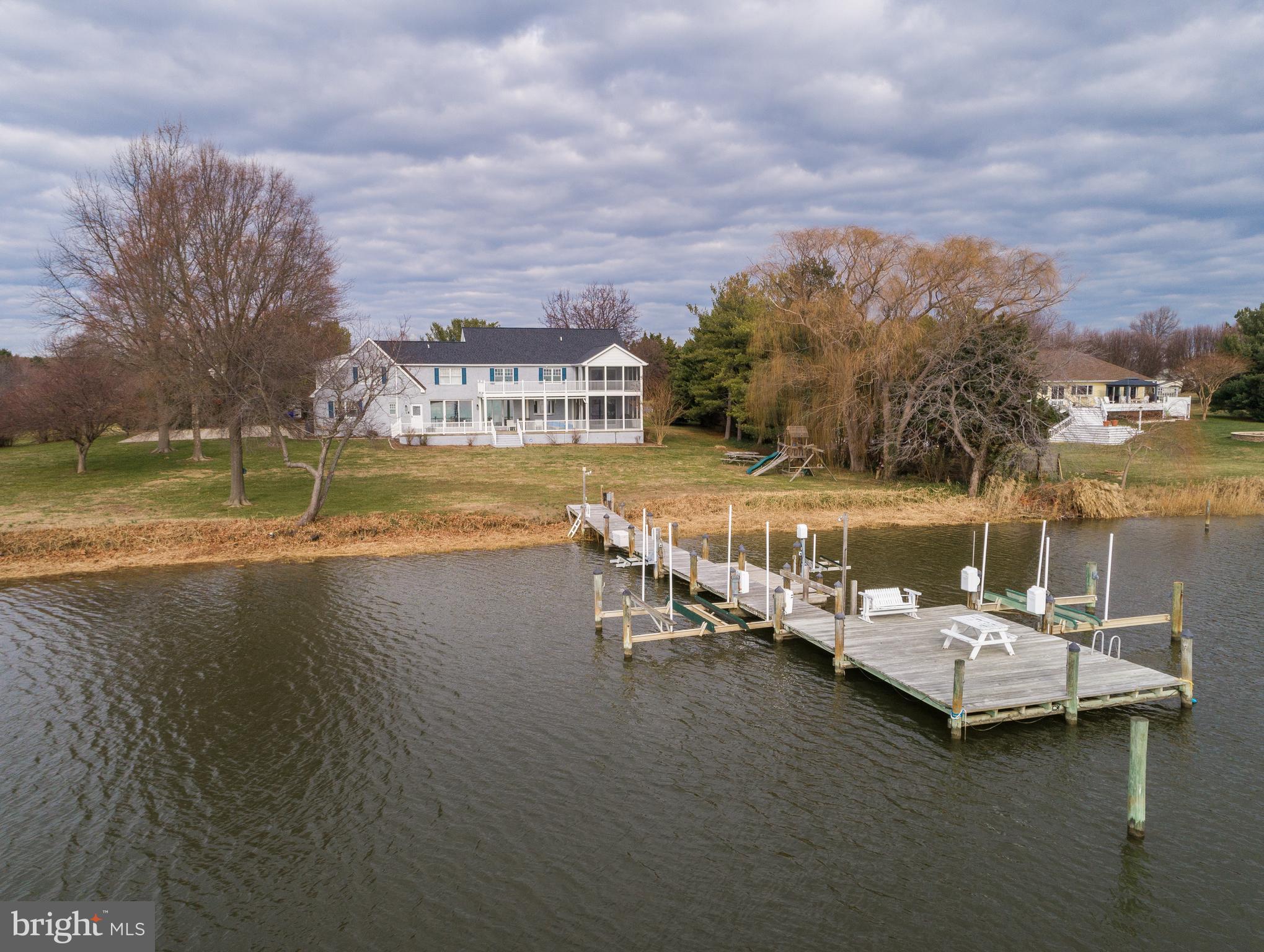 CLAIBORNES LANDING - Residential