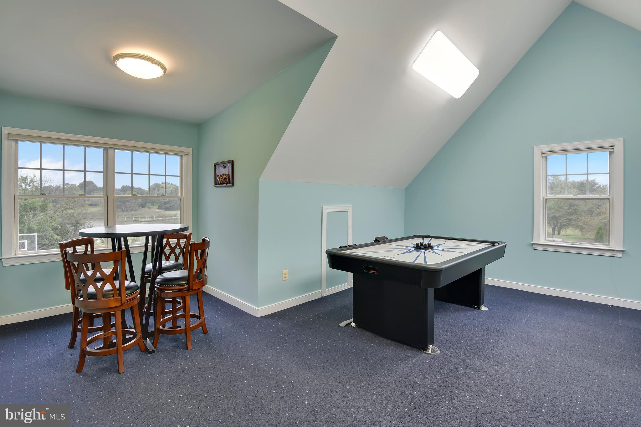 CLAIBORNES LANDING - Residential