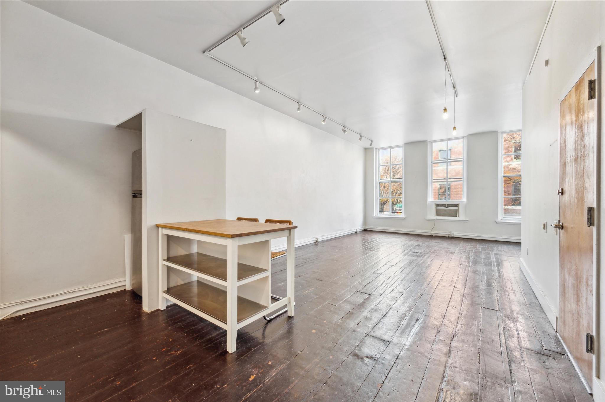 OLD CITY - Residential Lease