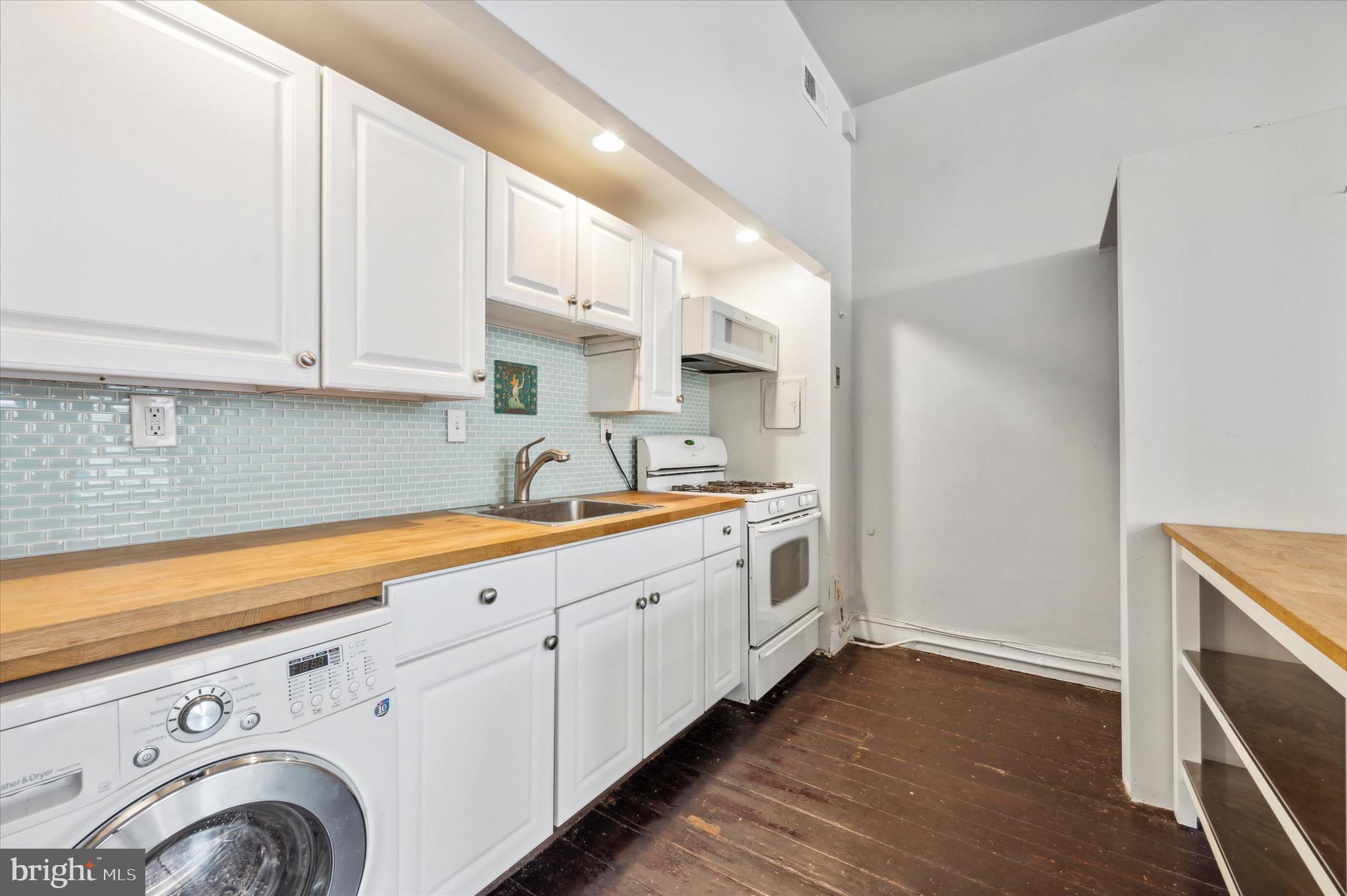 OLD CITY - Residential Lease