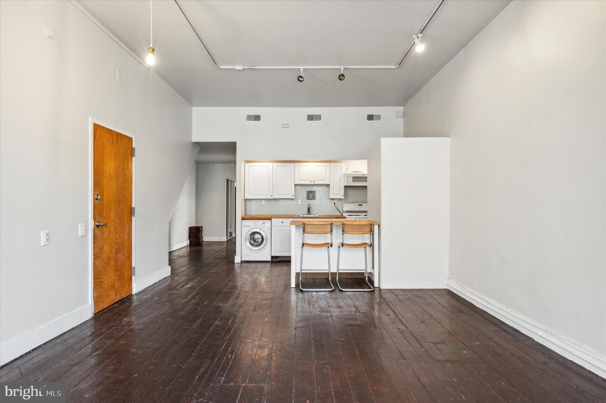 OLD CITY - Residential Lease