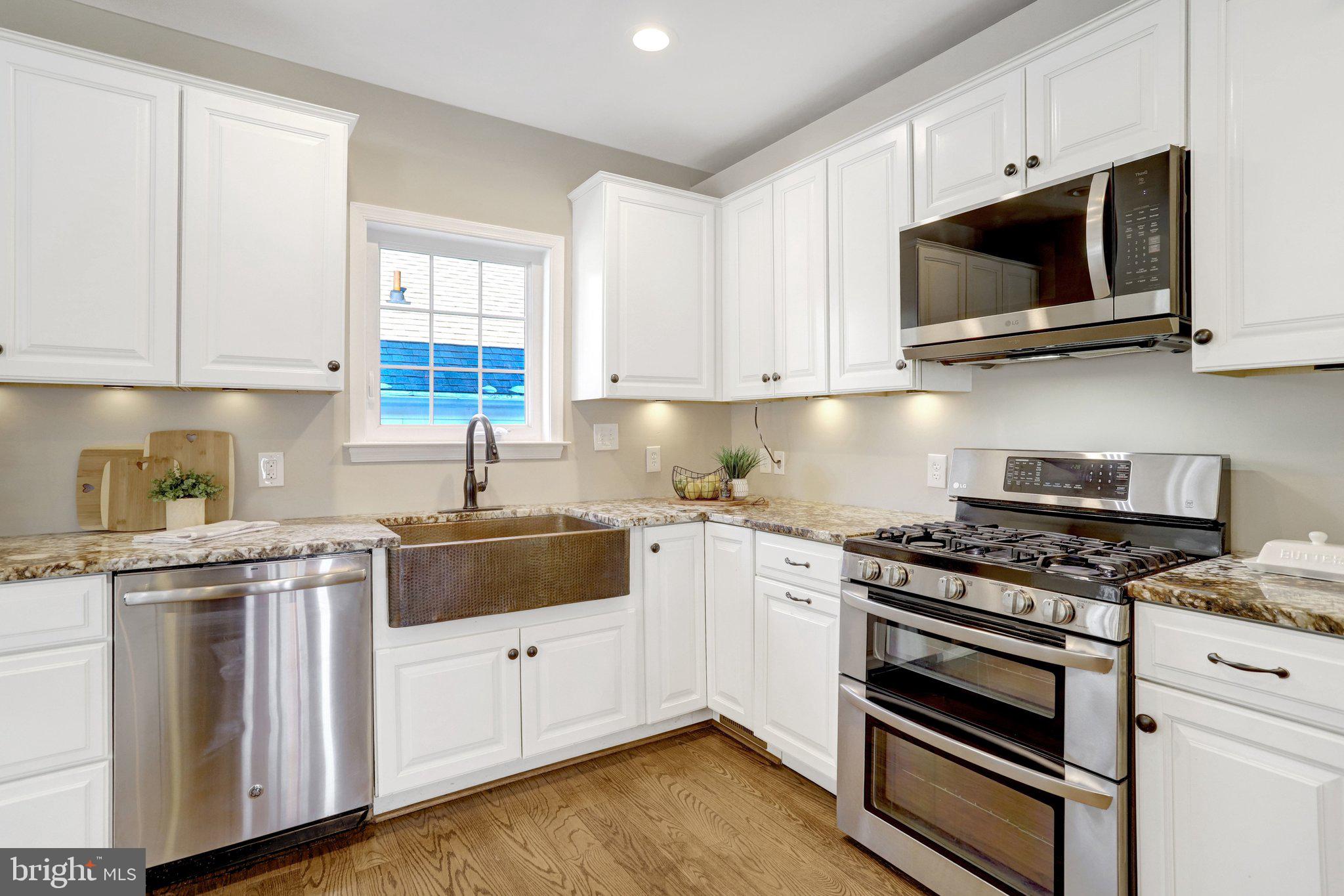 GREENWAY DOWNS - Residential