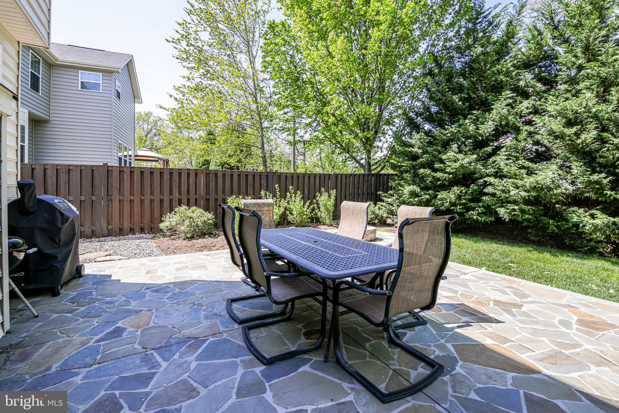 SUN UP - Residential