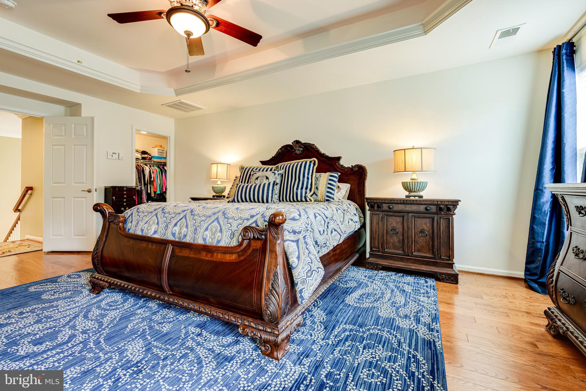 SUN UP - Residential