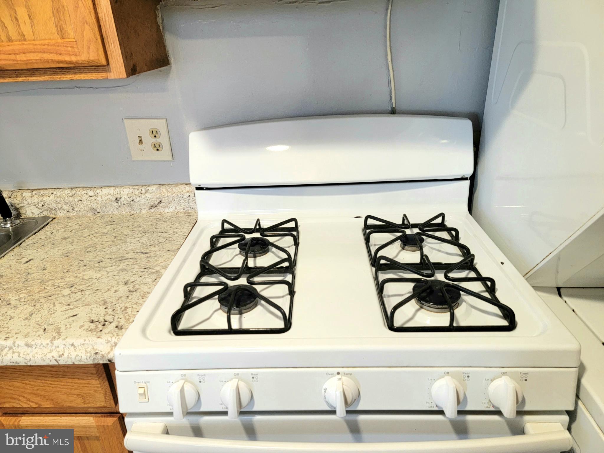 KENT VILLAGE - Residential Lease