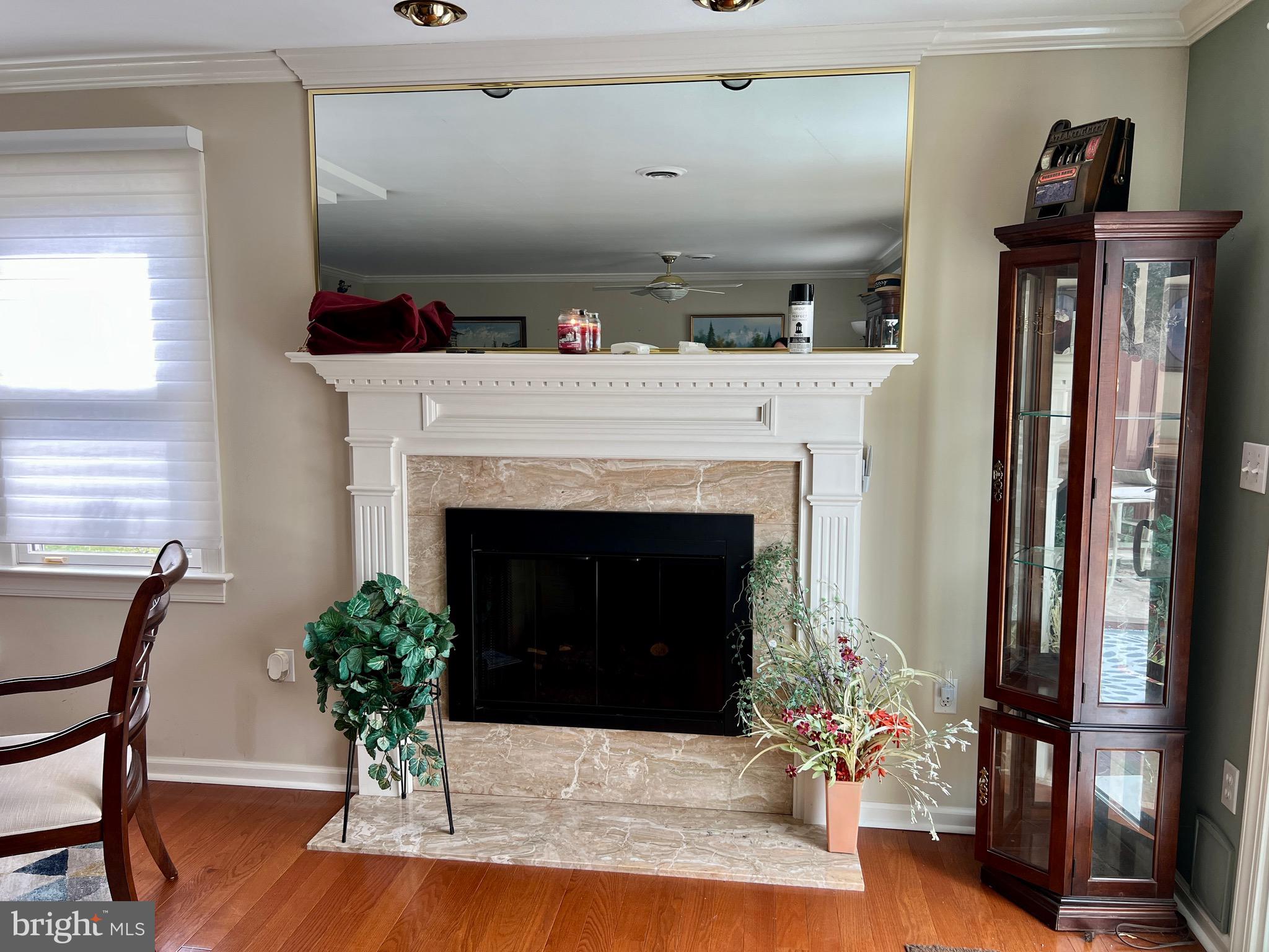 GRANDVIEW PARK CONDOS - Residential