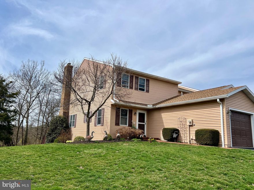 Large maintenance free townhouse in a quiet but central location.  Enjoy sitting out on the large deck that overlooks woods, trees and a golf course with no need to worry about the sun as there is an electric awning. Inside you will enjoy the solid hardwood floors through out the first floor along with all the custom built-ins, granite counters and high end appliances in the kitchen.  A gas fireplace in the living room is great for those chilly evenings.  The main floor also has a large laundry room with plenty of counter top space and storage.
Upstairs you will find two generously sized bedrooms each with its own on suite bathroom.  The primary bedroom has custom built-ins. The walk-out basement is partially finished with a large family room and a second gas fireplace.  All this and the lawn, snow and outside building maintenance is all included! Carefree living at it's best!