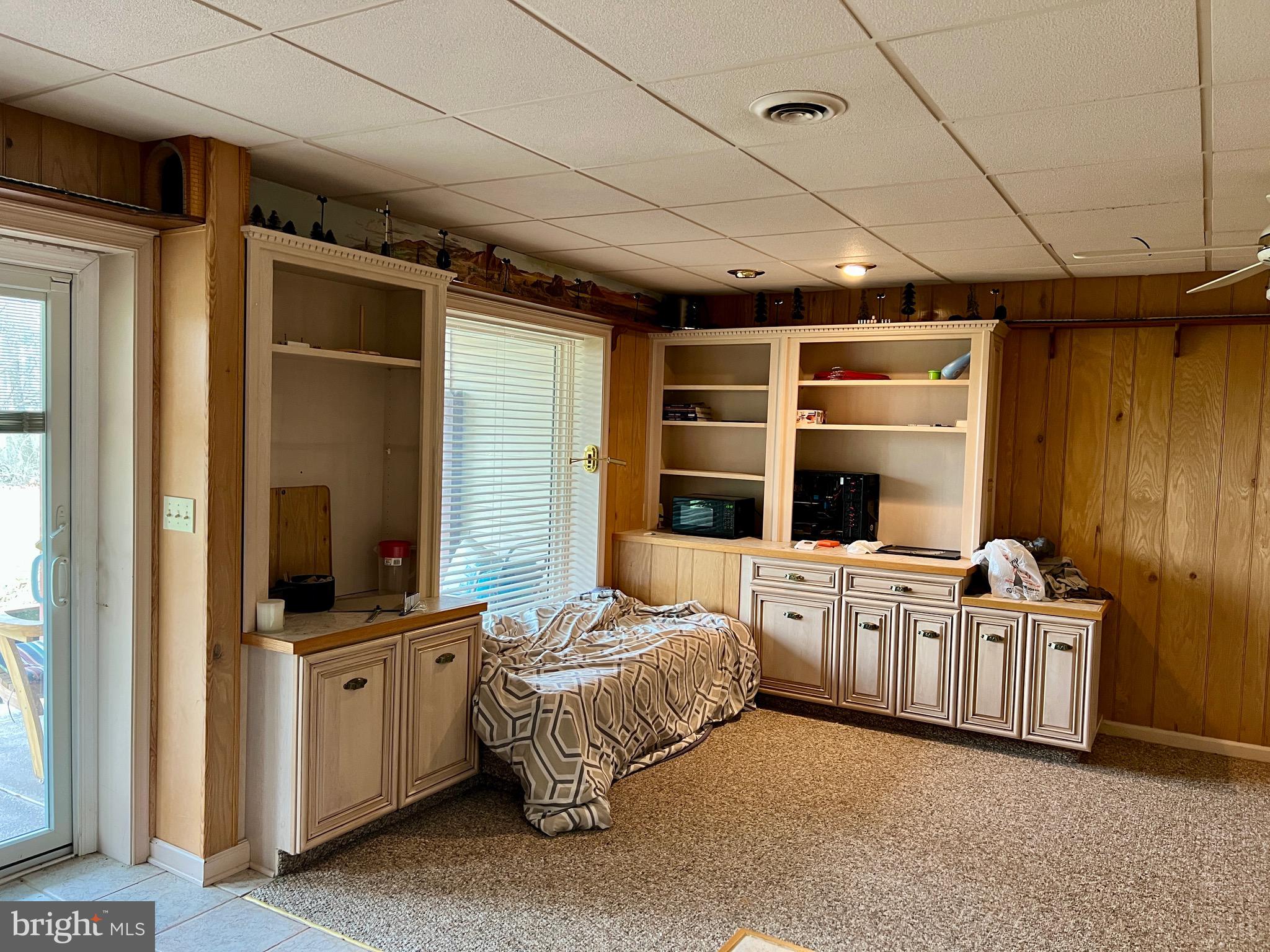 GRANDVIEW PARK CONDOS - Residential