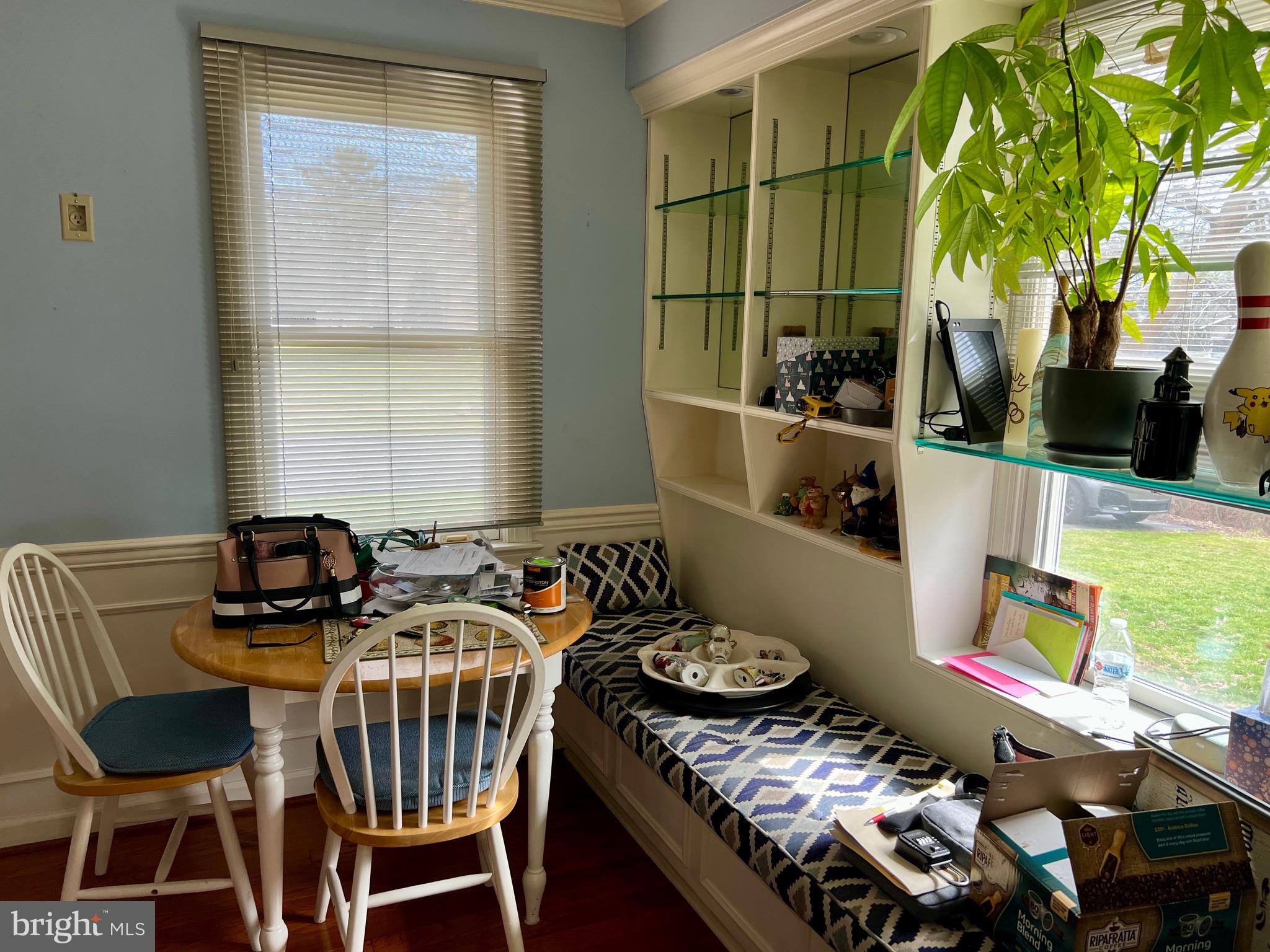 GRANDVIEW PARK CONDOS - Residential