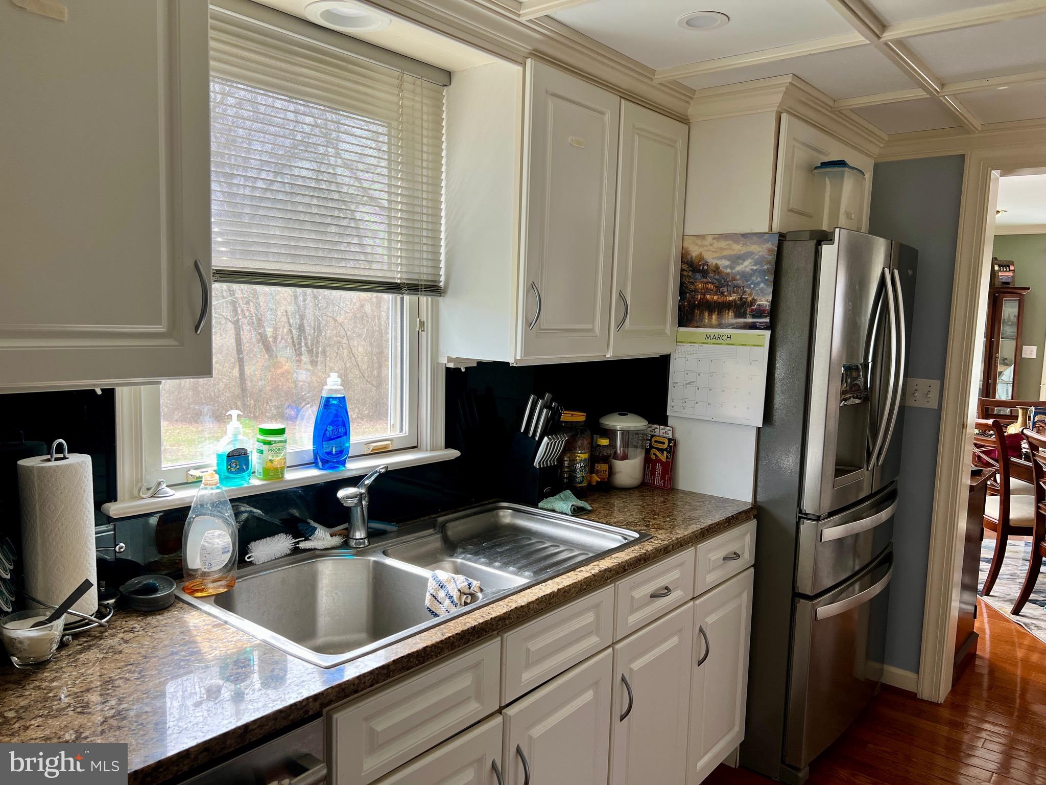 GRANDVIEW PARK CONDOS - Residential