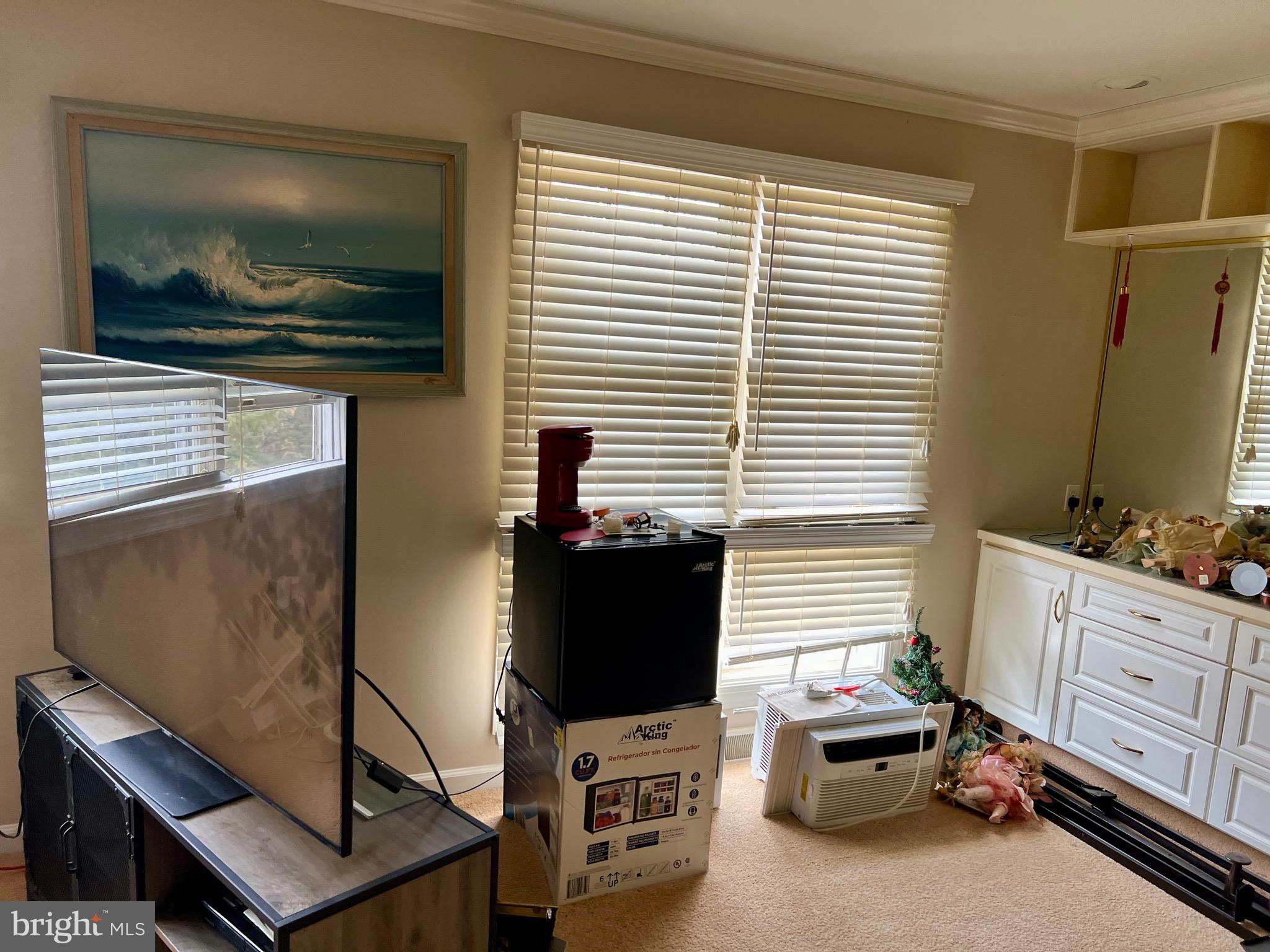 GRANDVIEW PARK CONDOS - Residential