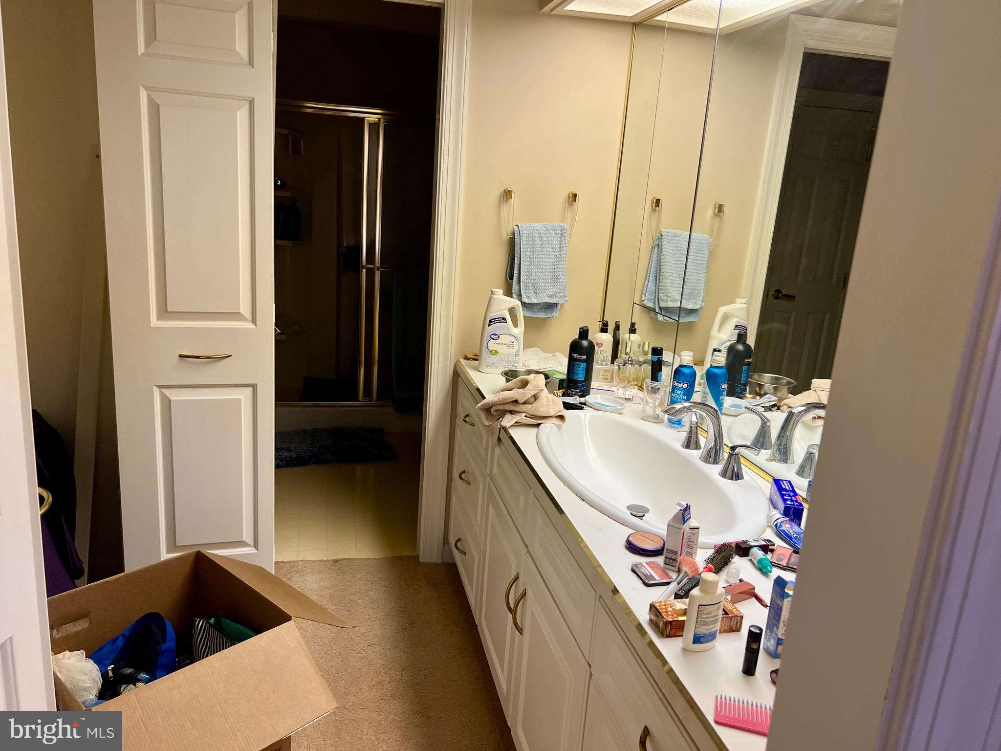 GRANDVIEW PARK CONDOS - Residential