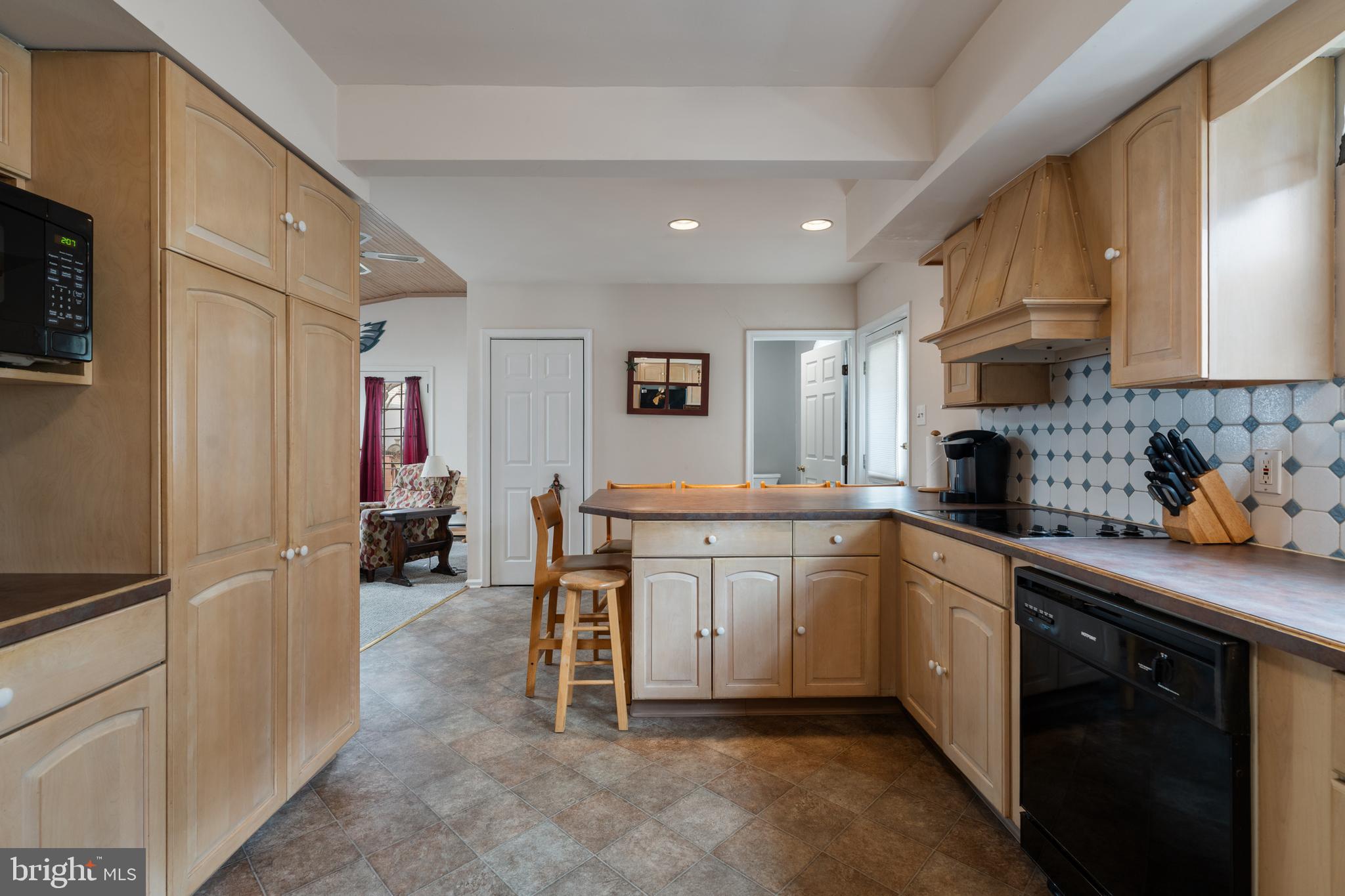 WILLOW RUN - Residential