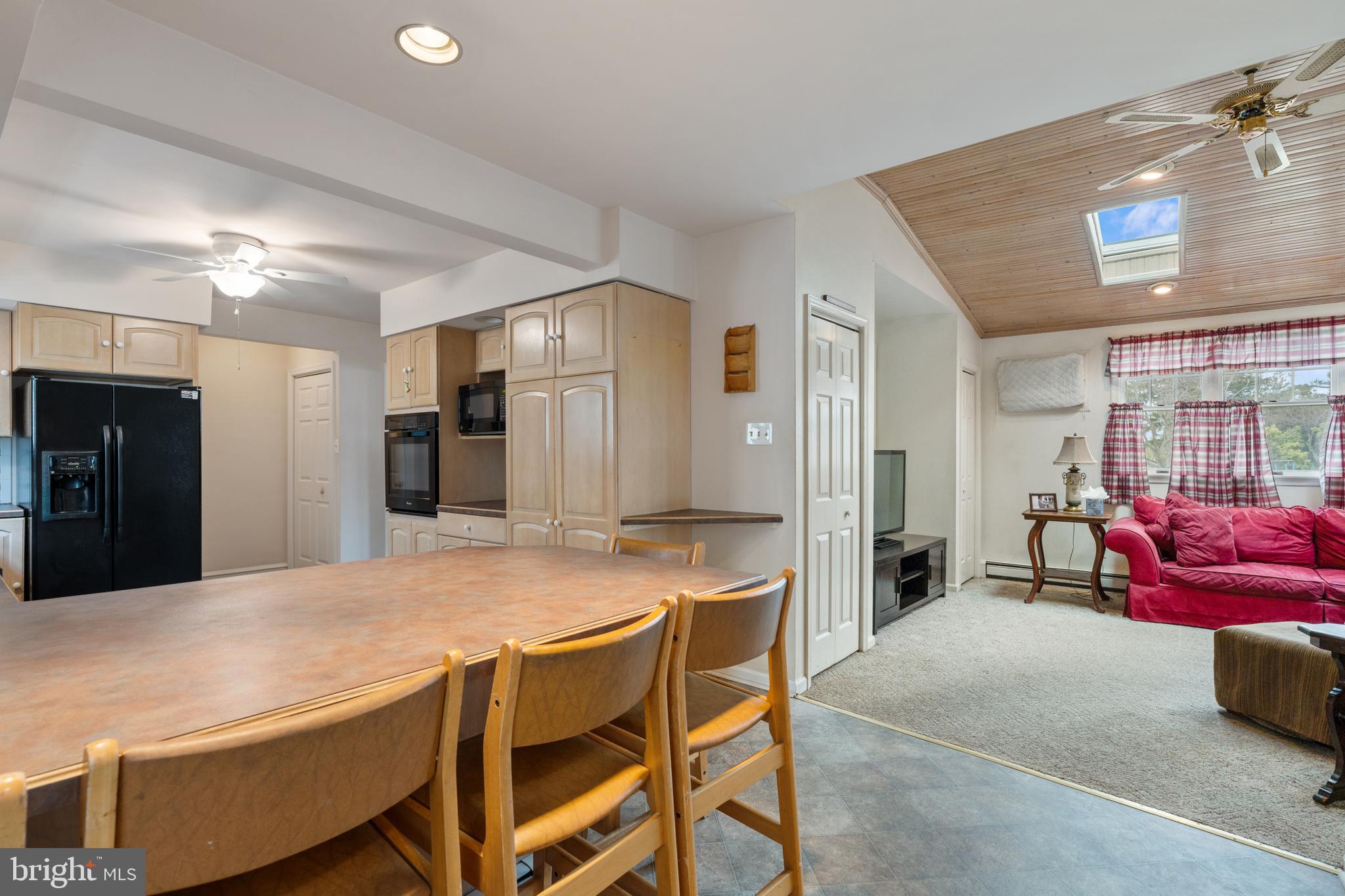 WILLOW RUN - Residential