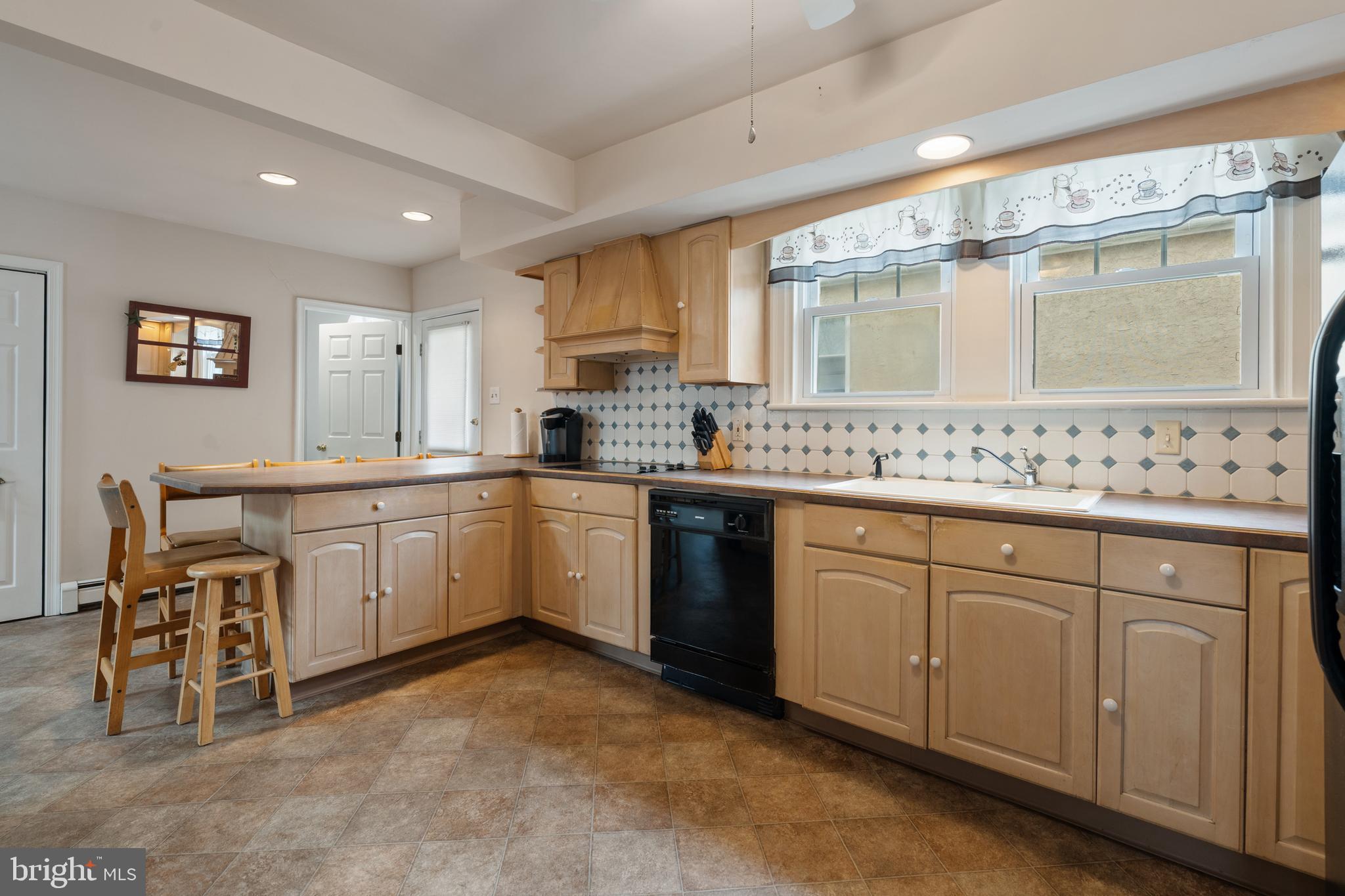 WILLOW RUN - Residential