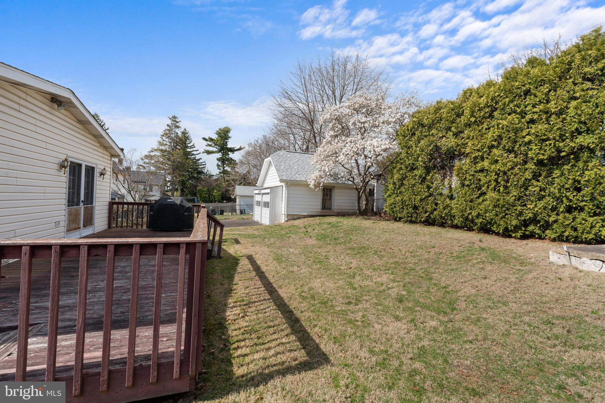 WILLOW RUN - Residential