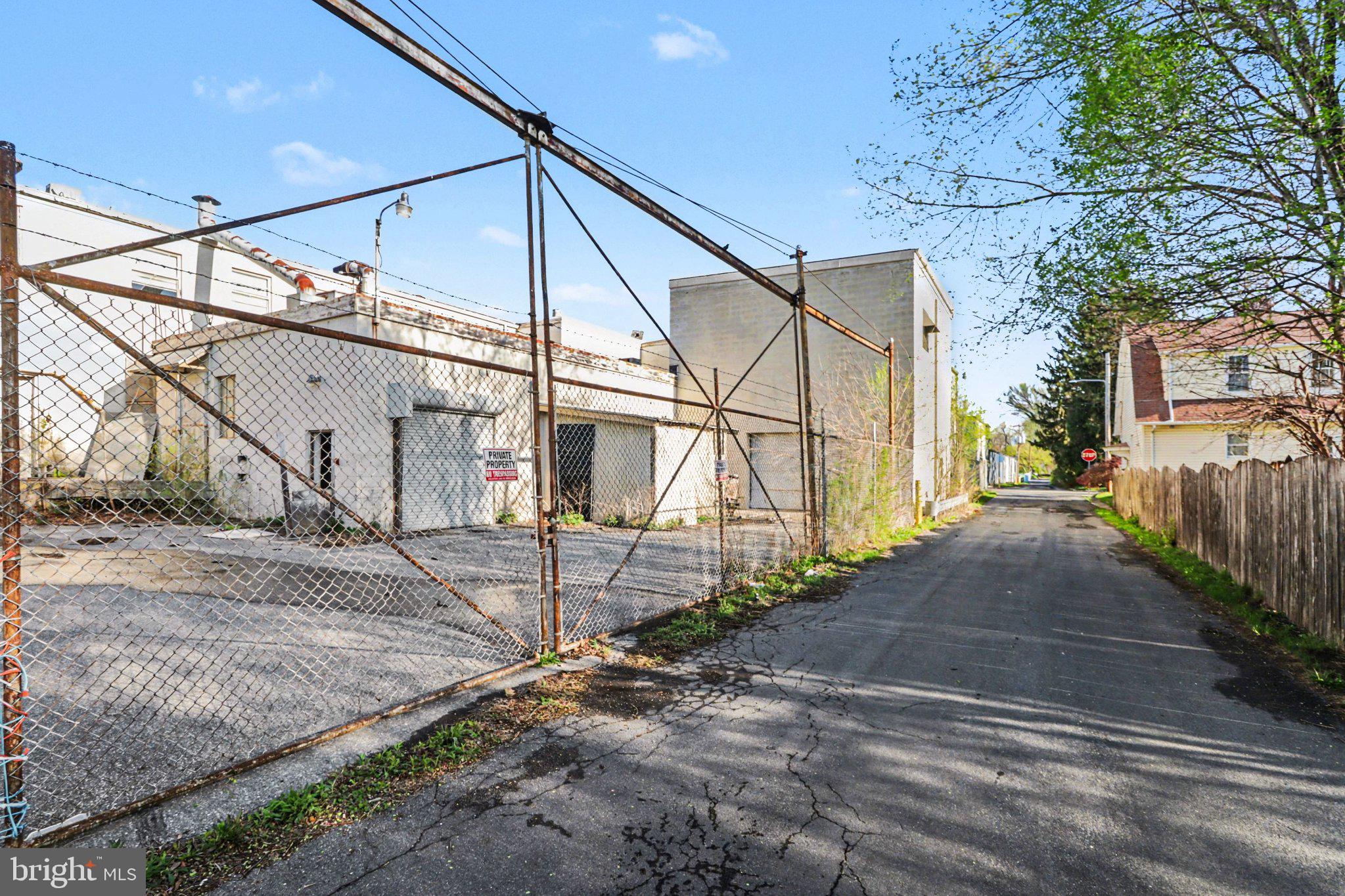 321 CHERRY STREET