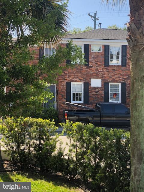 POPLAR RUN - Residential Lease