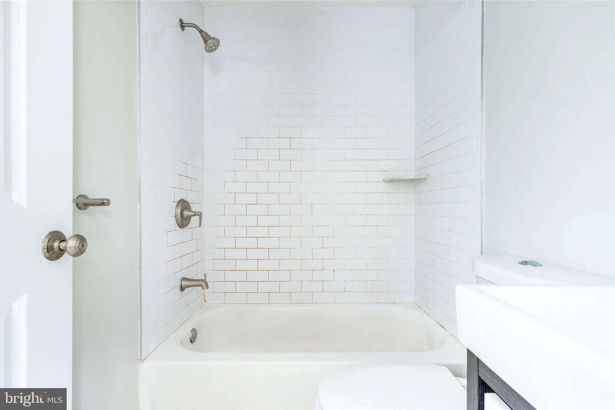 Philadelphia, Pennsylvania 19146, United States, 4 Bedrooms Bedrooms, ,Residential,Active,98856