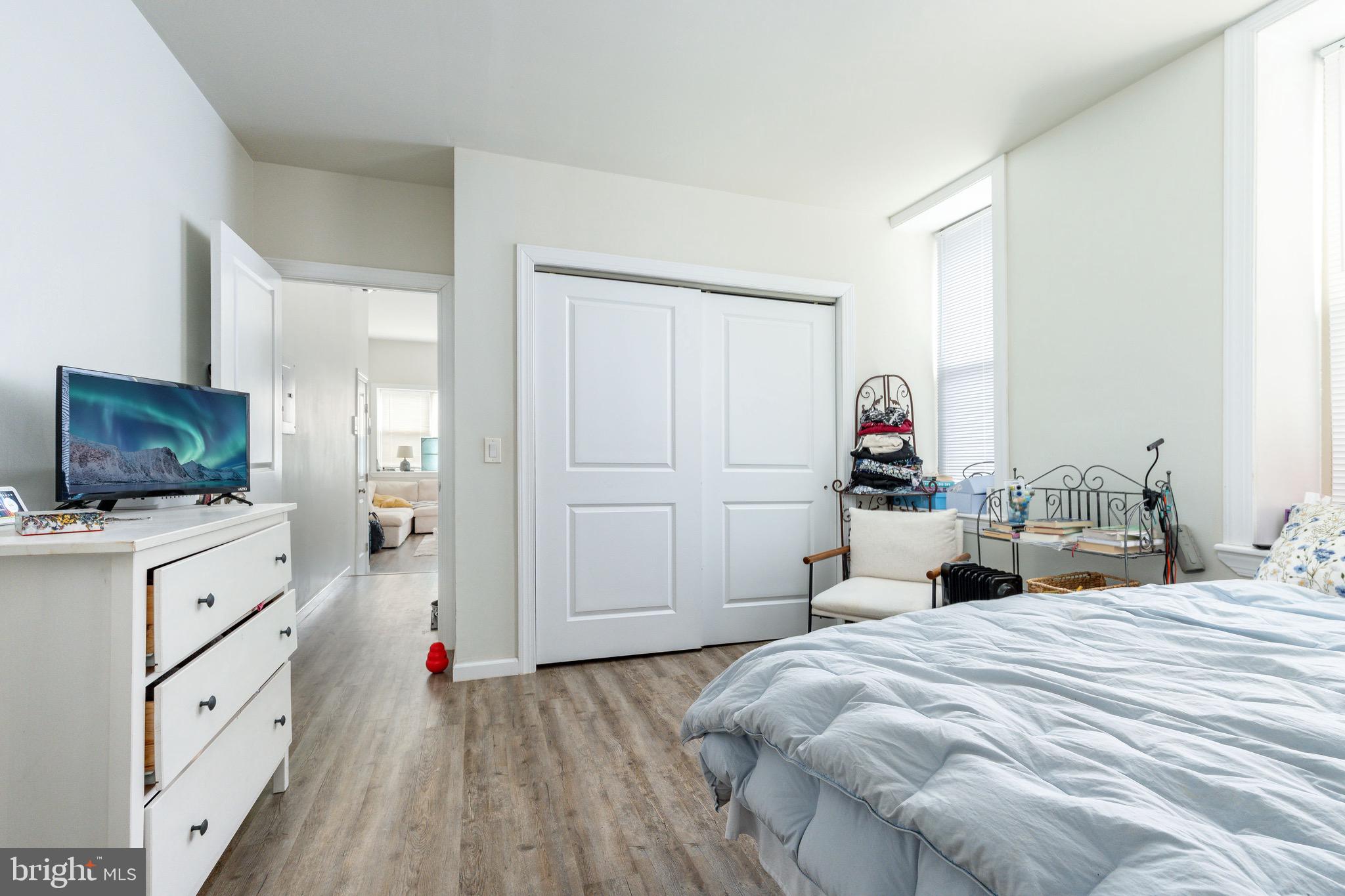 GRADUATE HOSPITAL - Residential Income