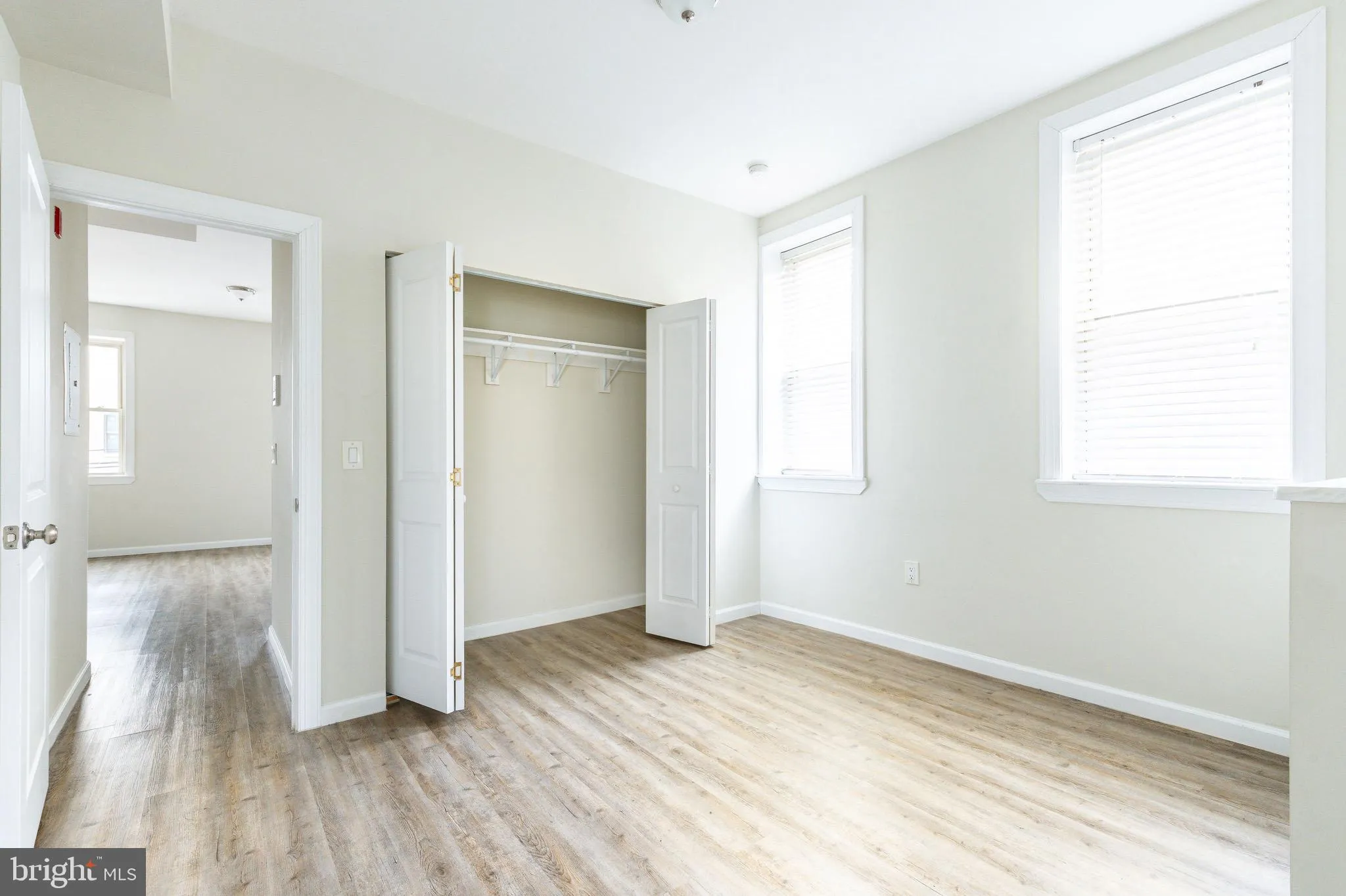 Philadelphia, Pennsylvania 19146, United States, 4 Bedrooms Bedrooms, ,Residential,Active,98856