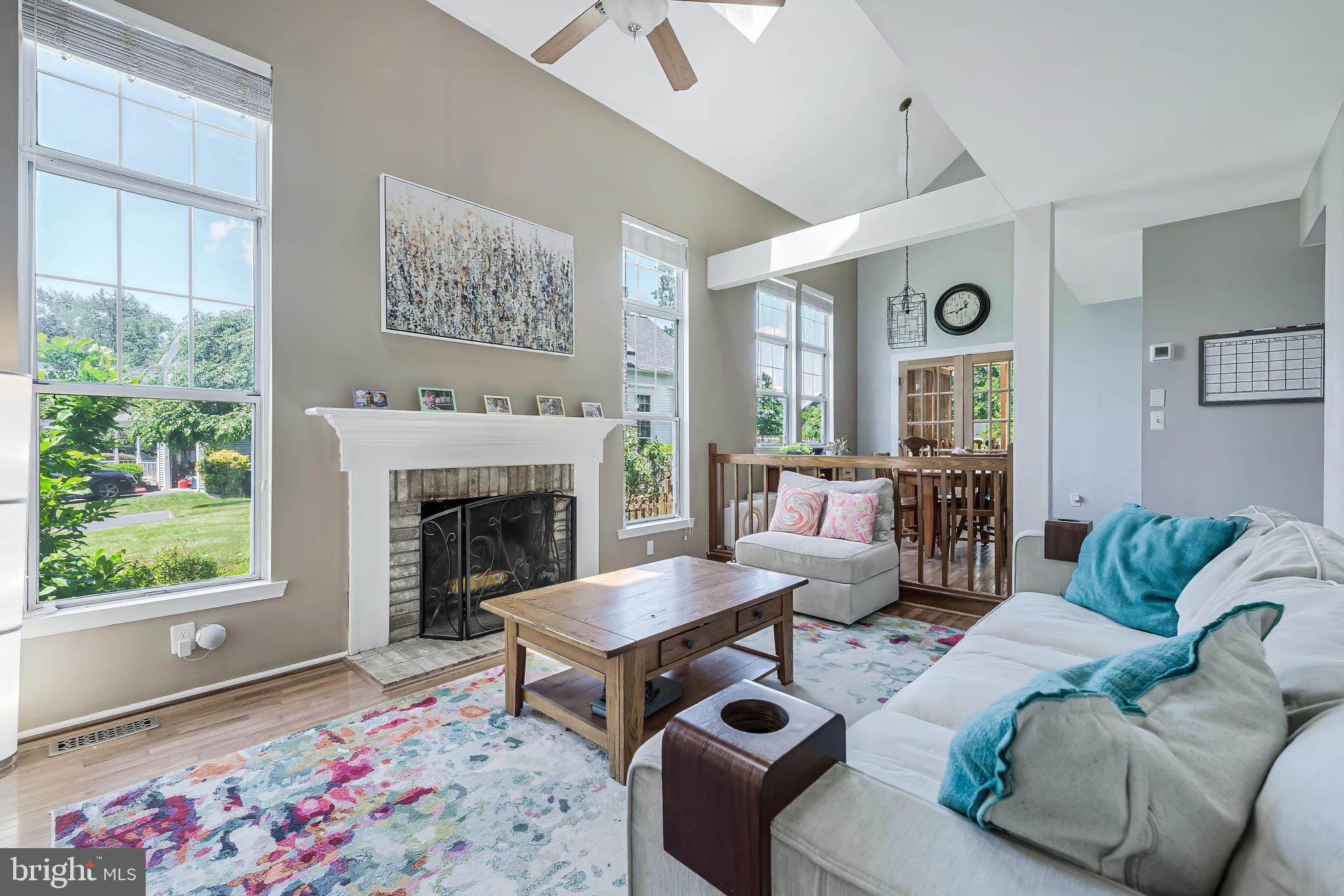 30 FENTON WOOD DR.