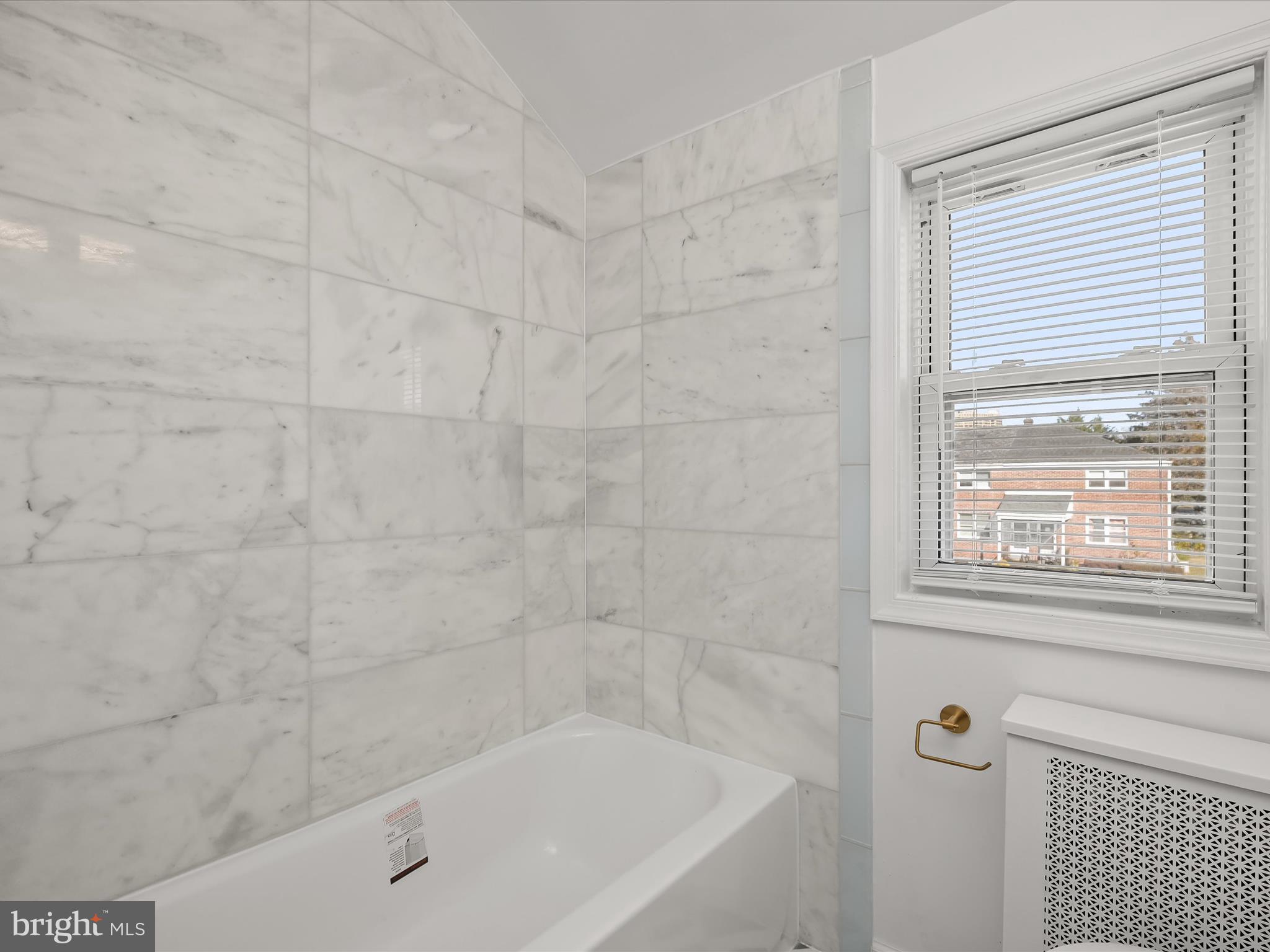 AIGBURTH - Residential