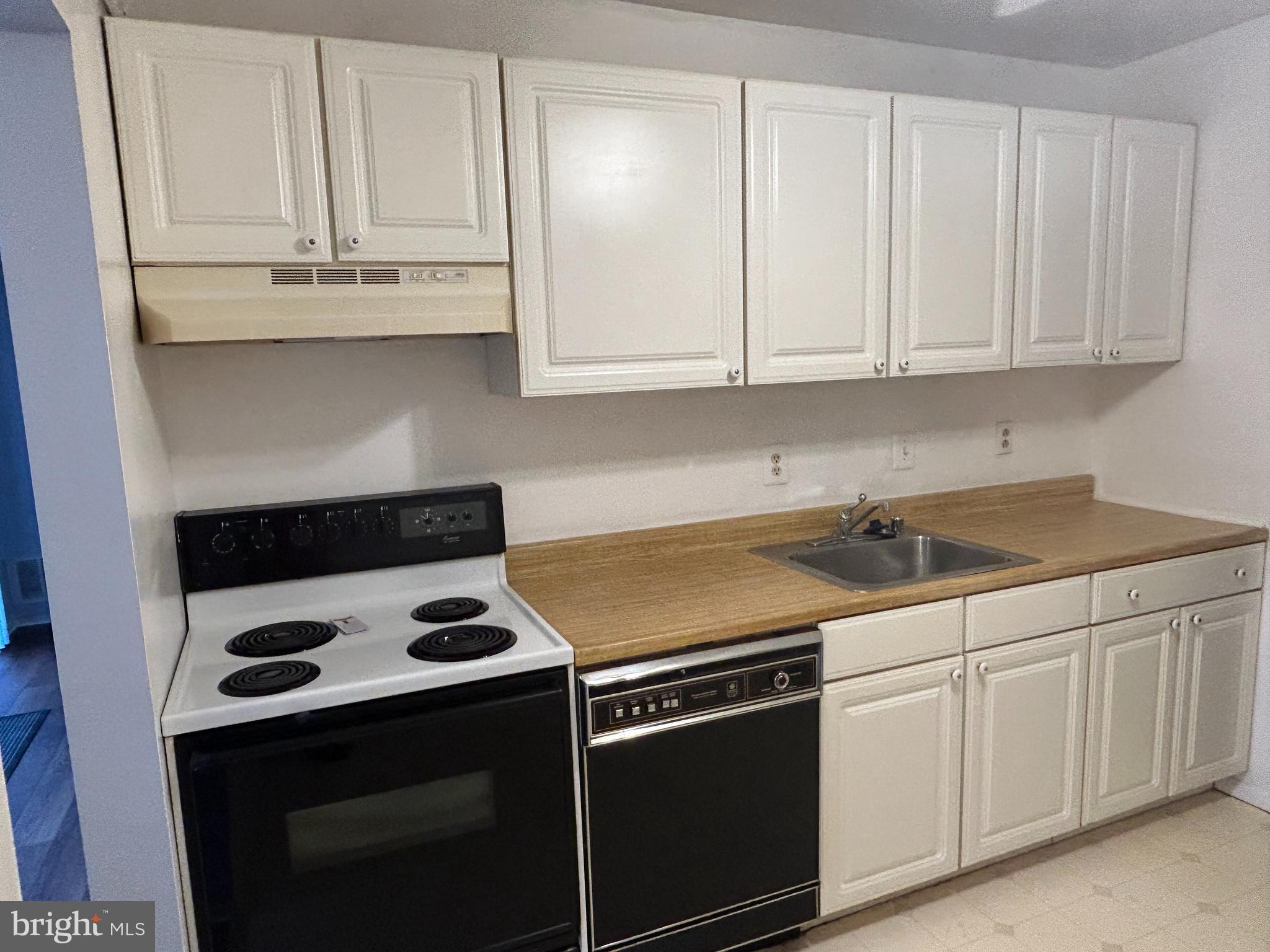 PARK TERRACE COND - Residential