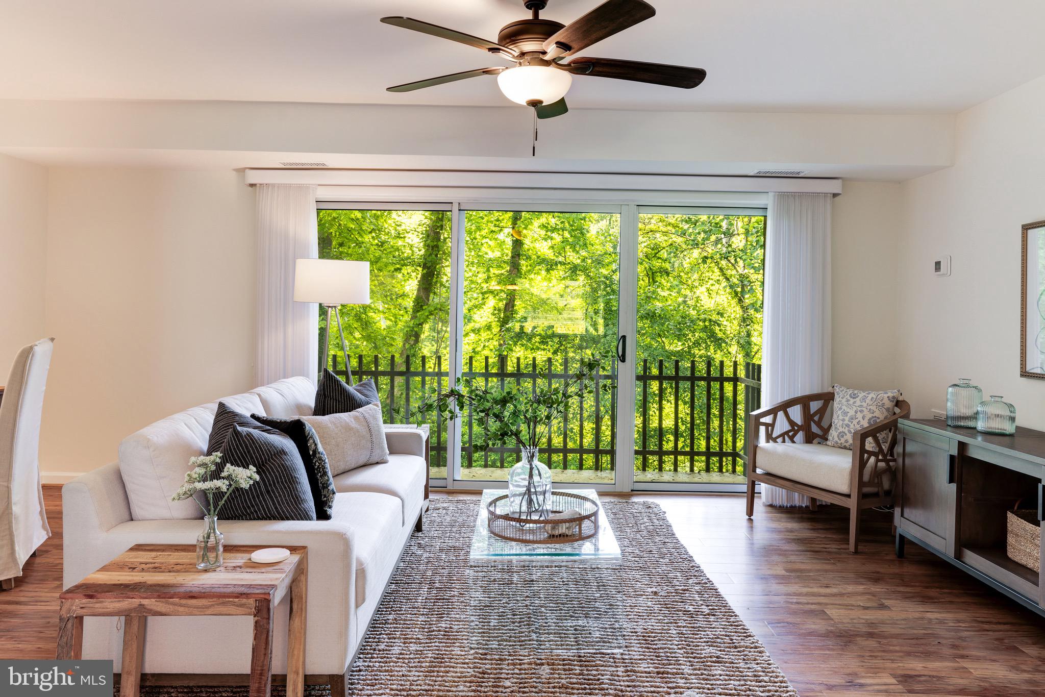 VANTAGE HILL - Residential