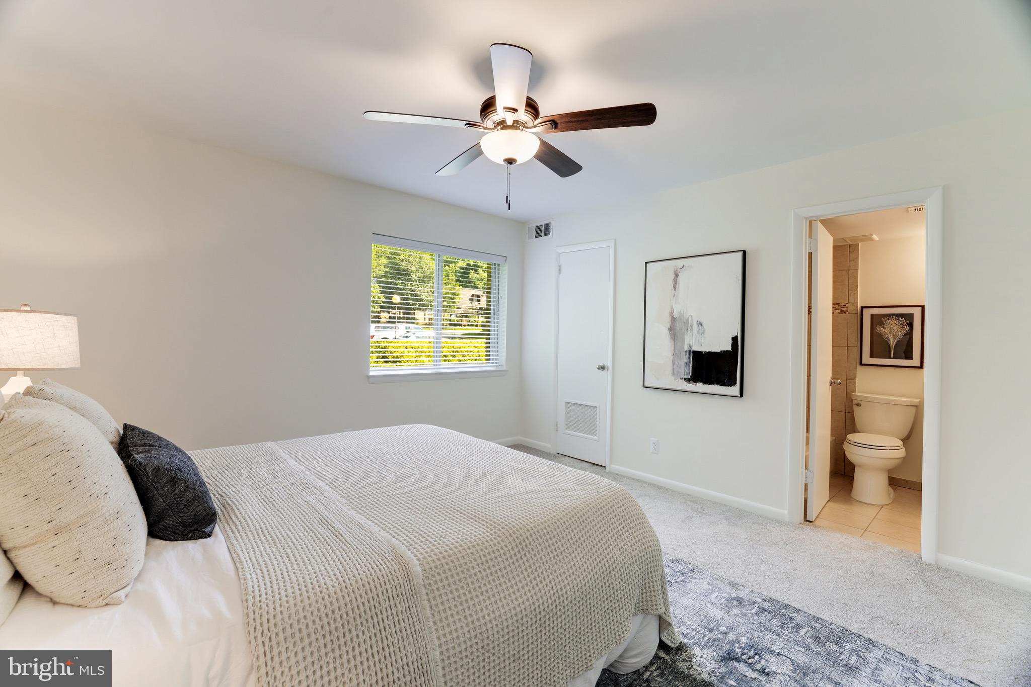 VANTAGE HILL - Residential