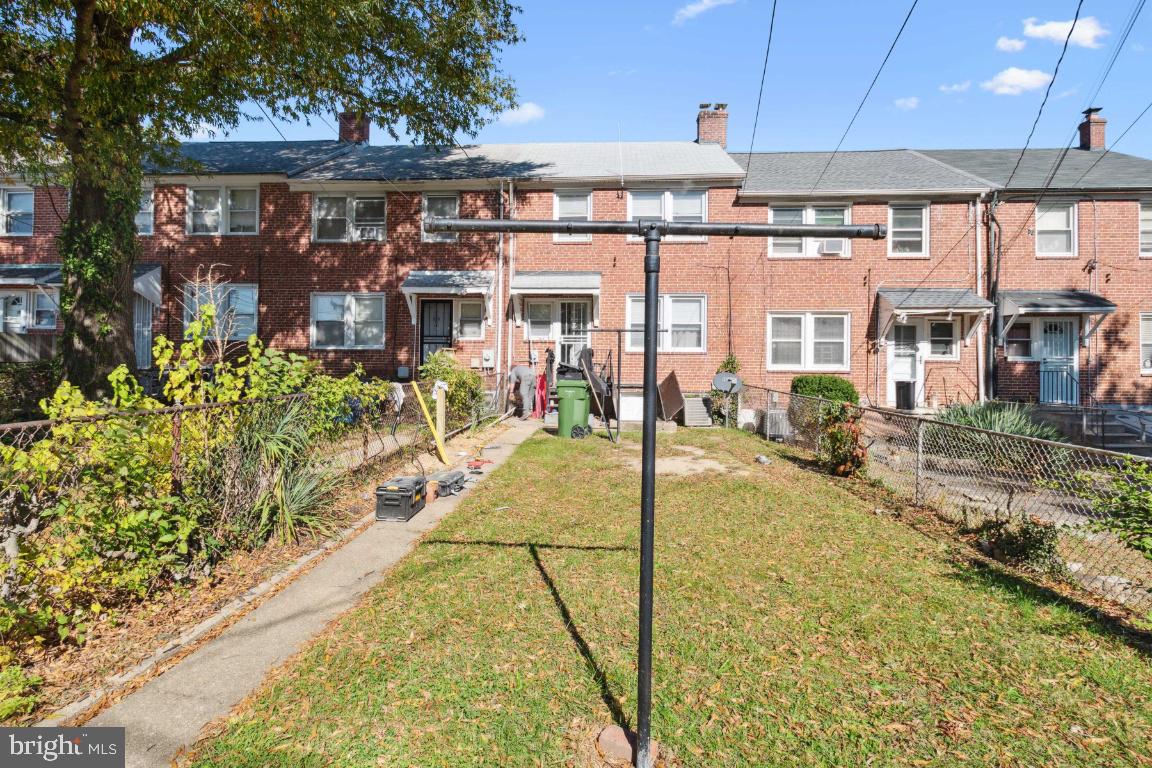 WOODBOURNE HEIGHTS - Residential