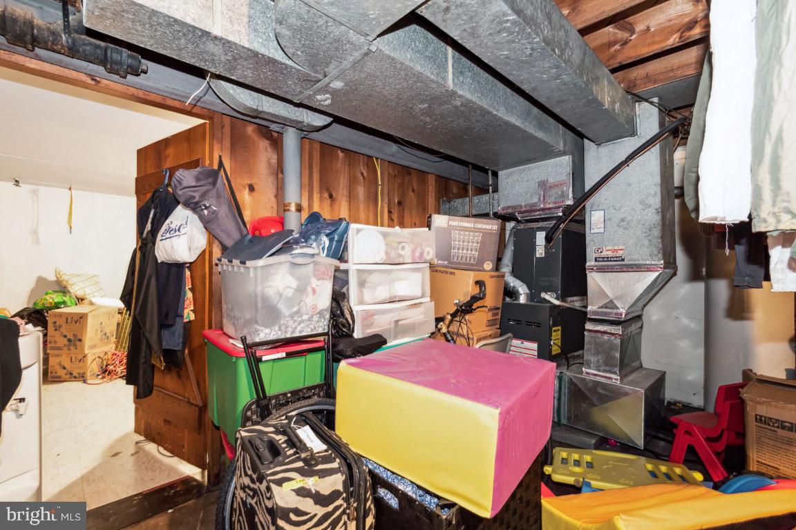 WOODBOURNE HEIGHTS - Residential