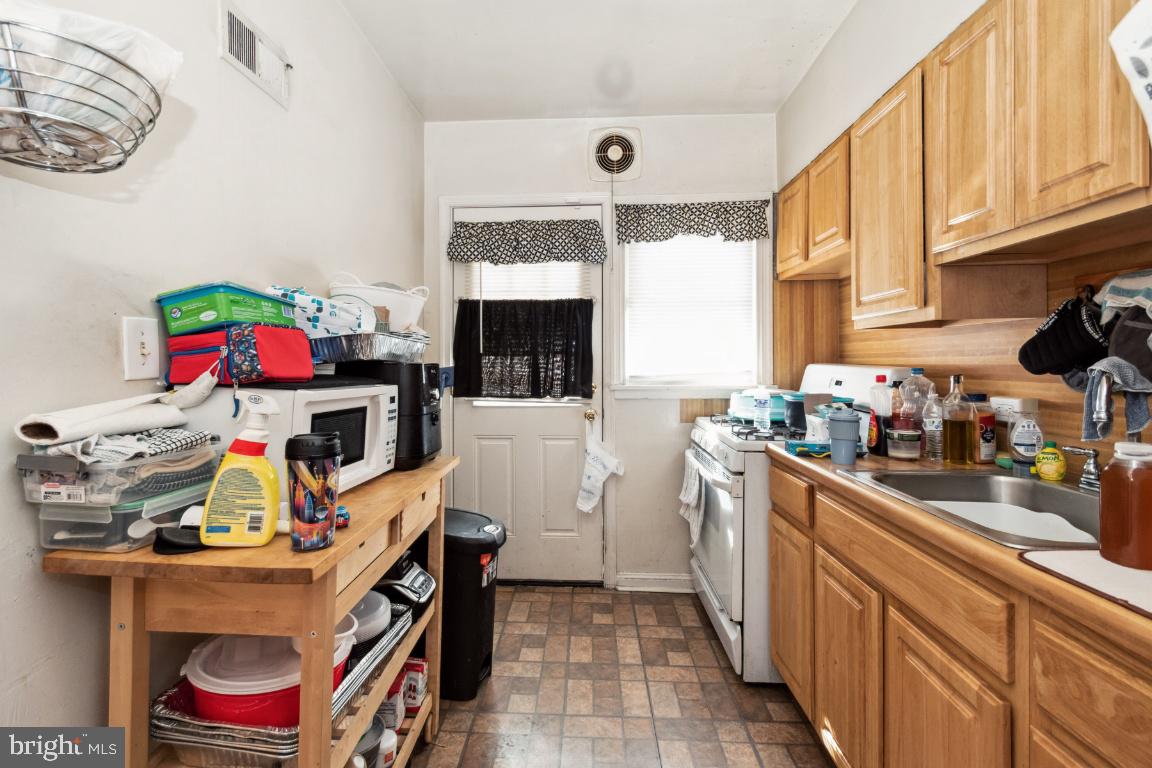 WOODBOURNE HEIGHTS - Residential