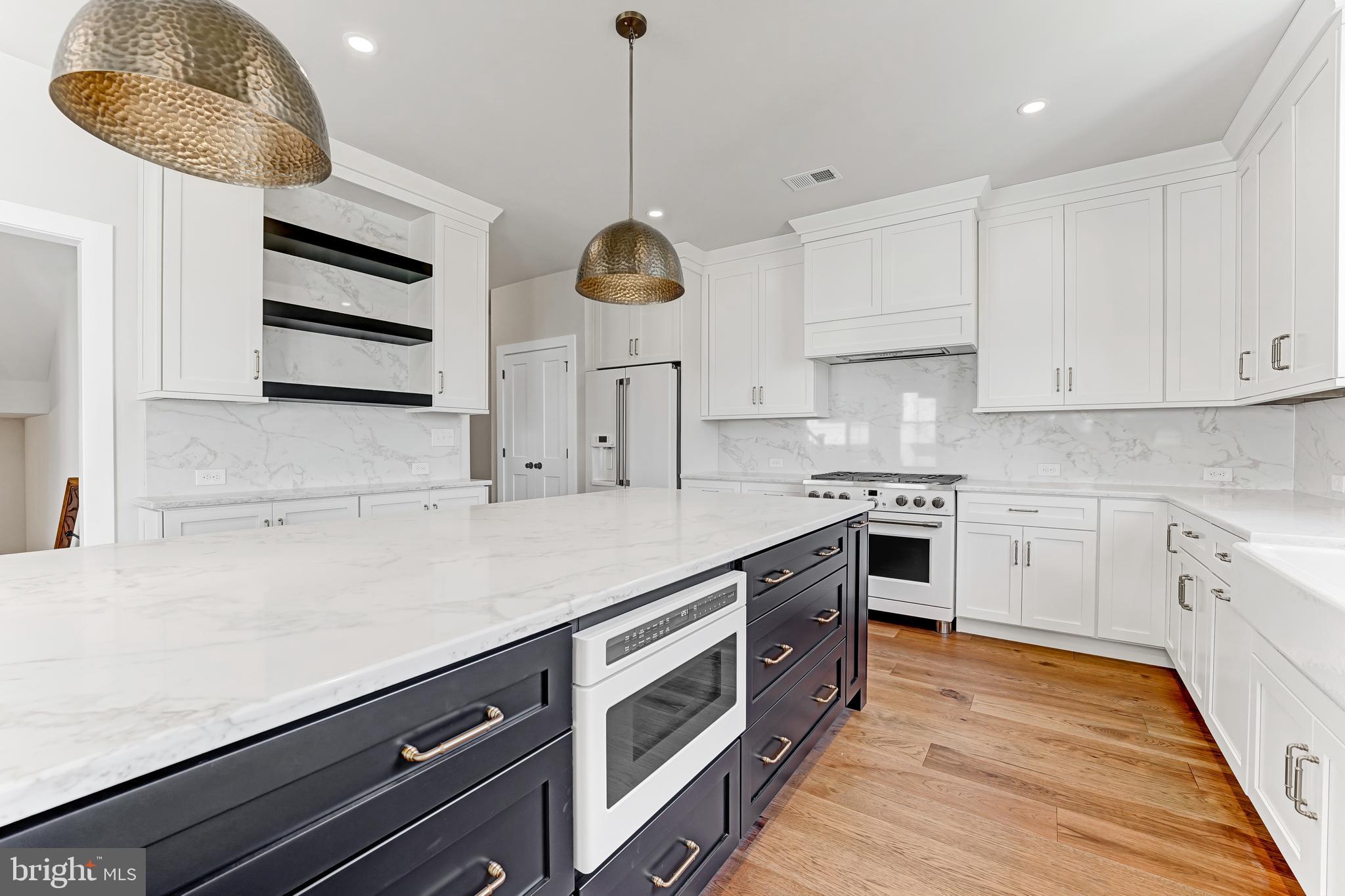 SAWMILL COURT - Residential