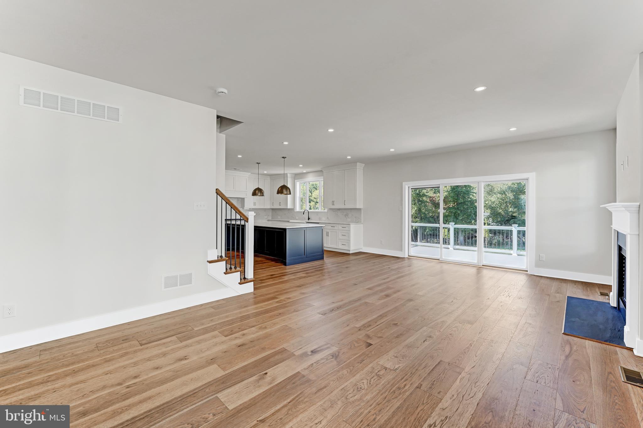 SAWMILL COURT - Residential