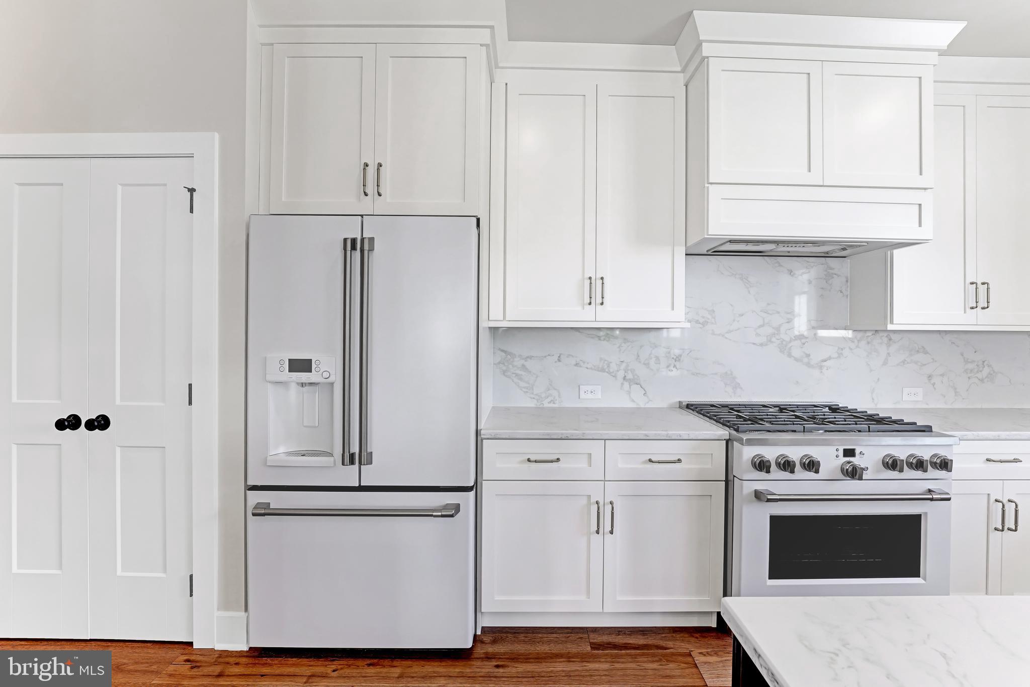 SAWMILL COURT - Residential