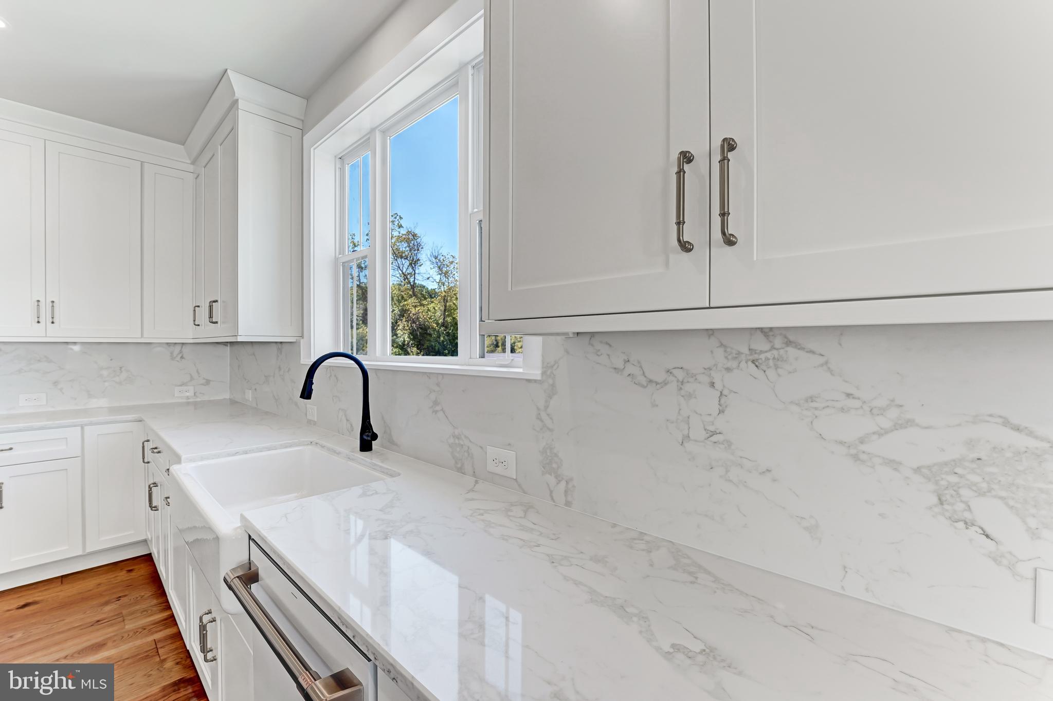 SAWMILL COURT - Residential