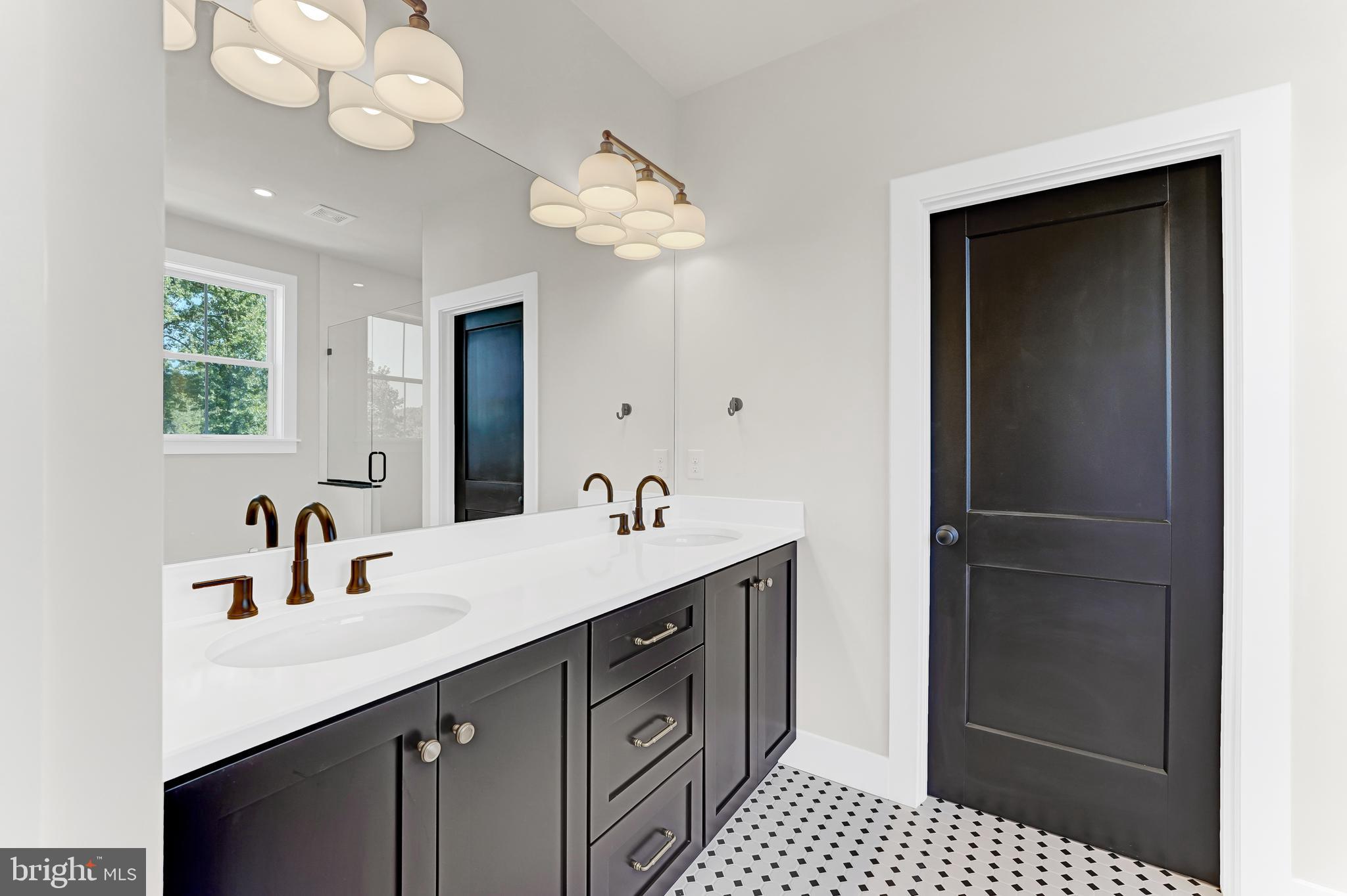 SAWMILL COURT - Residential