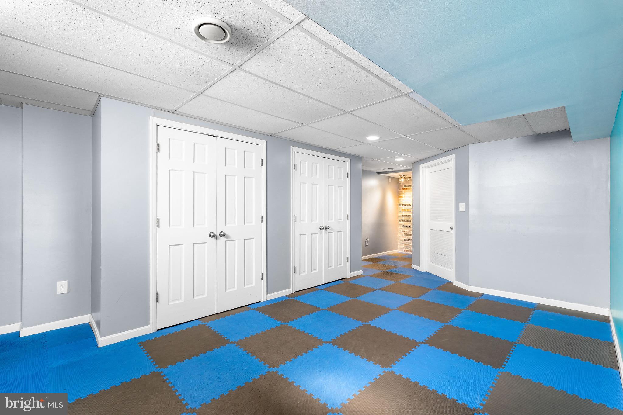 HARFORD TOWN - Residential