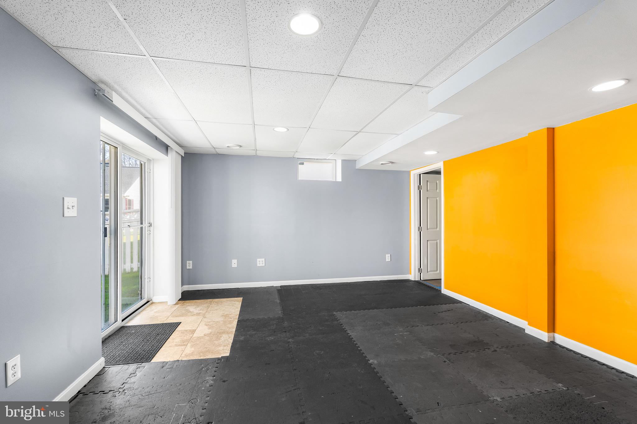 HARFORD TOWN - Residential