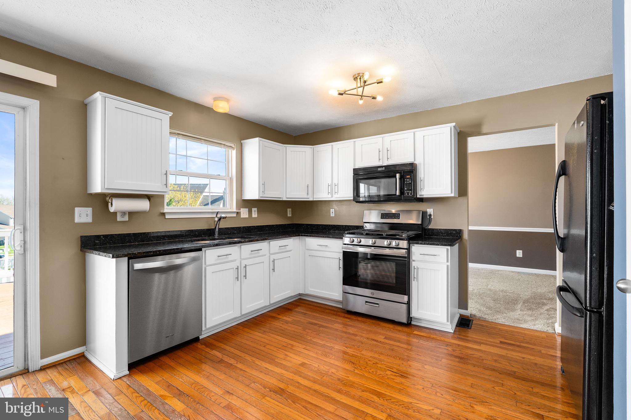 HARFORD TOWN - Residential