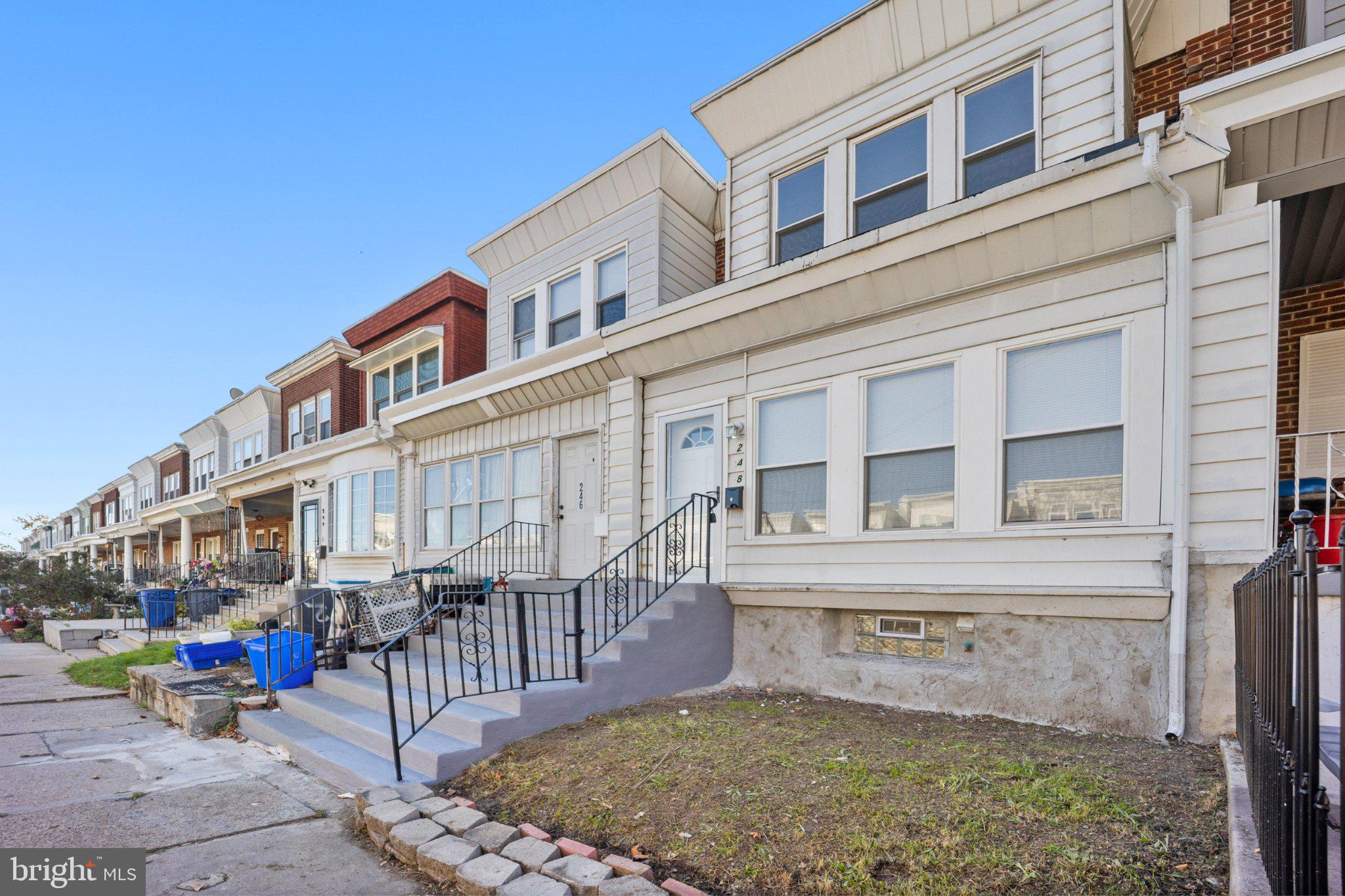 248 W CHAMPLOST AVENUE