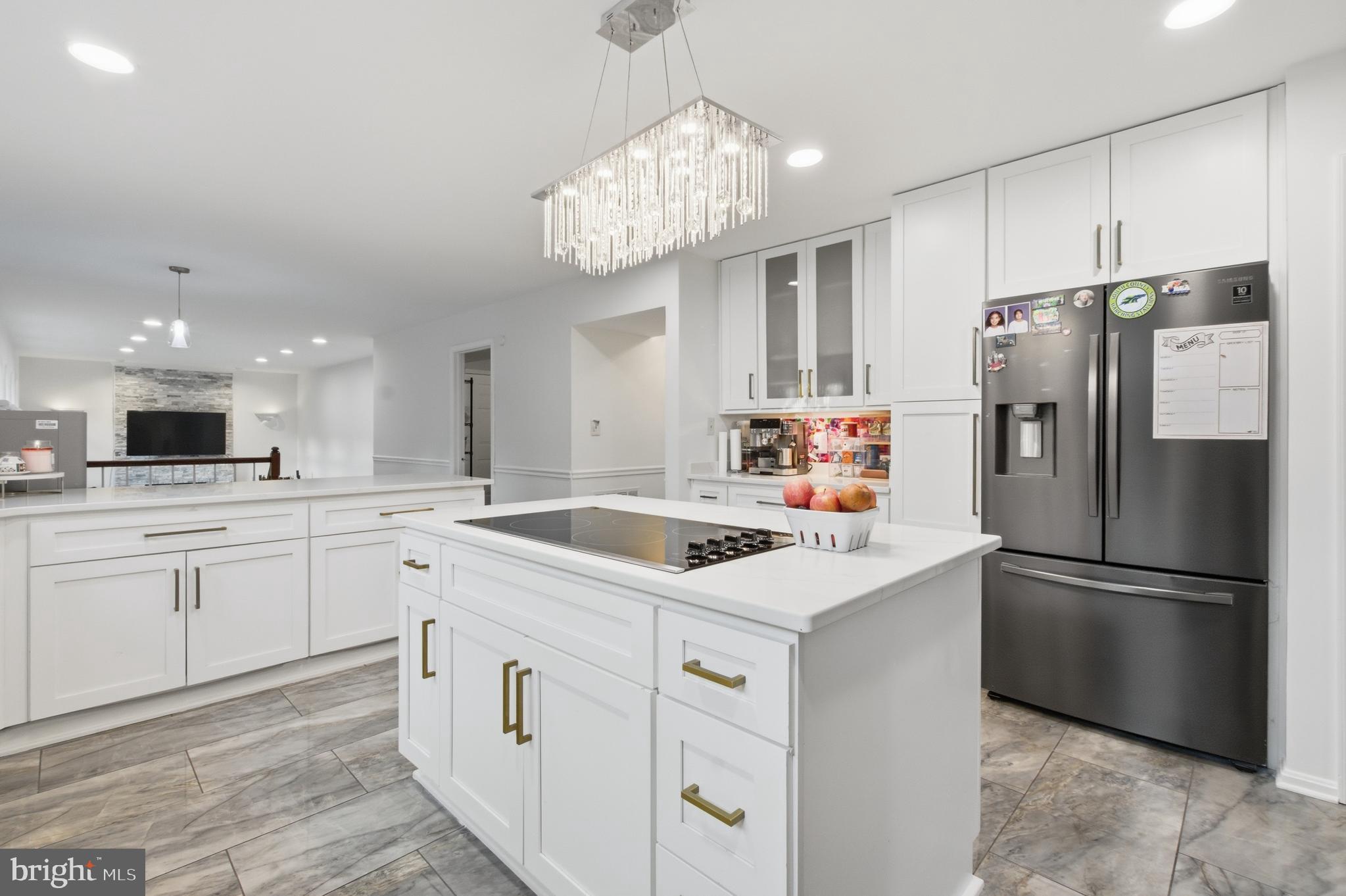 8619 OAK CHASE CIRCLE