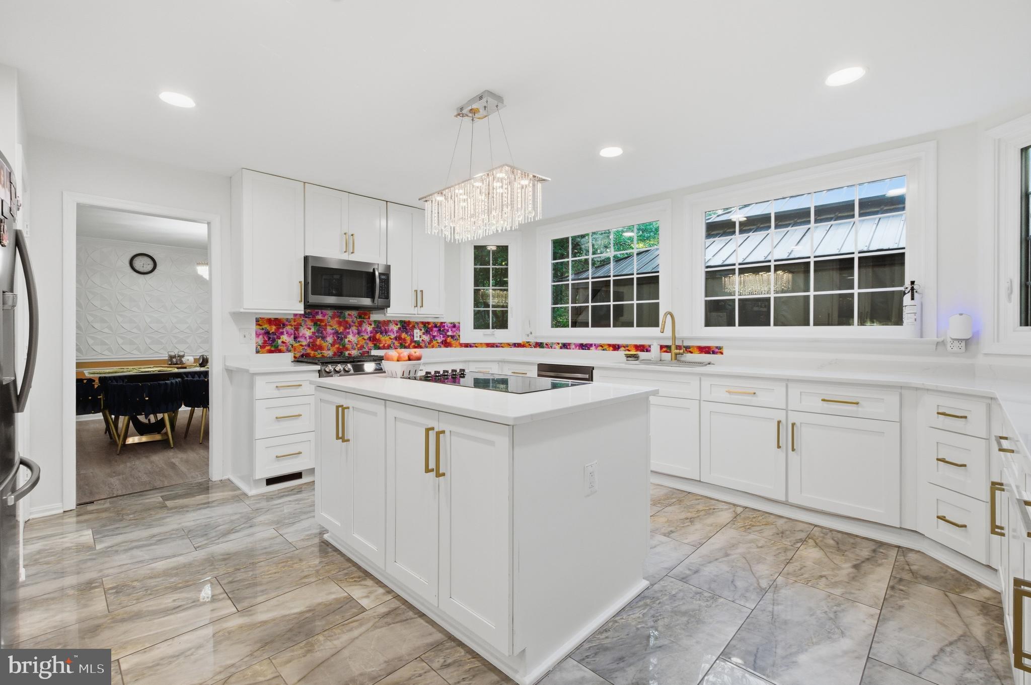 8619 OAK CHASE CIRCLE