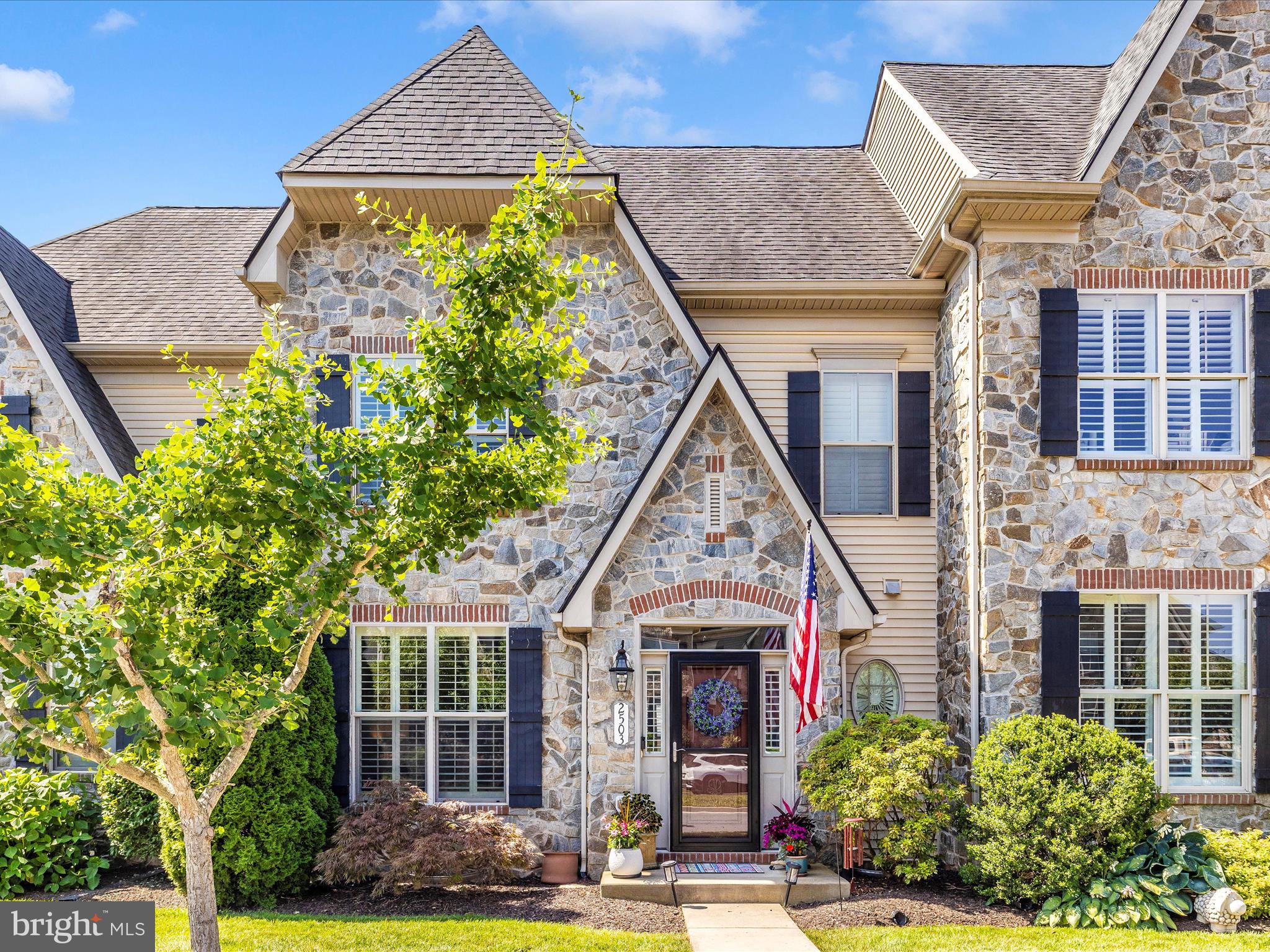 An Exquisite Stone-Front French Normandy Townhome!
Move-in ready! The interiors are adorned with high ceilings, charming curved archways, gleaming hardwood floors, a beautifully designed shiplap wall, integrated built-ins, plantation shutters, a finished lower level with an extended wet bar, and a cinema room! Picture yourself on the lovely private patio or in the elegant dining room, entry library, and spacious master suite with two large walk-in closets. Enjoy a completely redesigned kitchen in stormy blue enriched by quartz countertops, ceramic backsplash glazed in blue grey hues, and stainless steel Bosch appliances, gas cooktop, and wine fridge!
Tremendous flexibility in layout, versatile spaces, and abundant modern, stylish conveniences! Lovely verdant views of parks in a lush setting filled with colorful flowers and trees. An exclusive community that features a clubhouse, lap lane swimming pool, fitness center, walking trails, outdoor common areas, and more.
Detached garage
5.1 wired surround system throughout.
New kitchen and HVAC 2024.
All of this is conveniently close to the best attractions and entertainment in downtown historic Frederick.
La belle vie!
