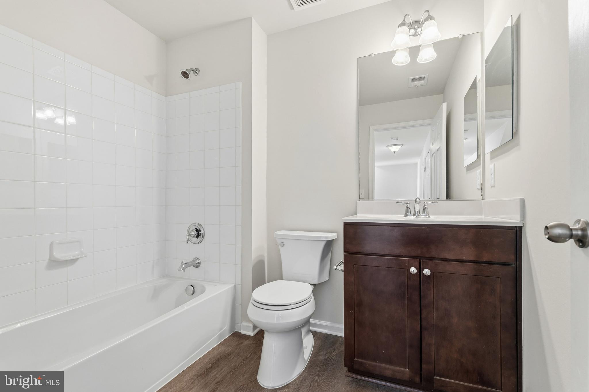 JEFFERSON PLACE - Residential