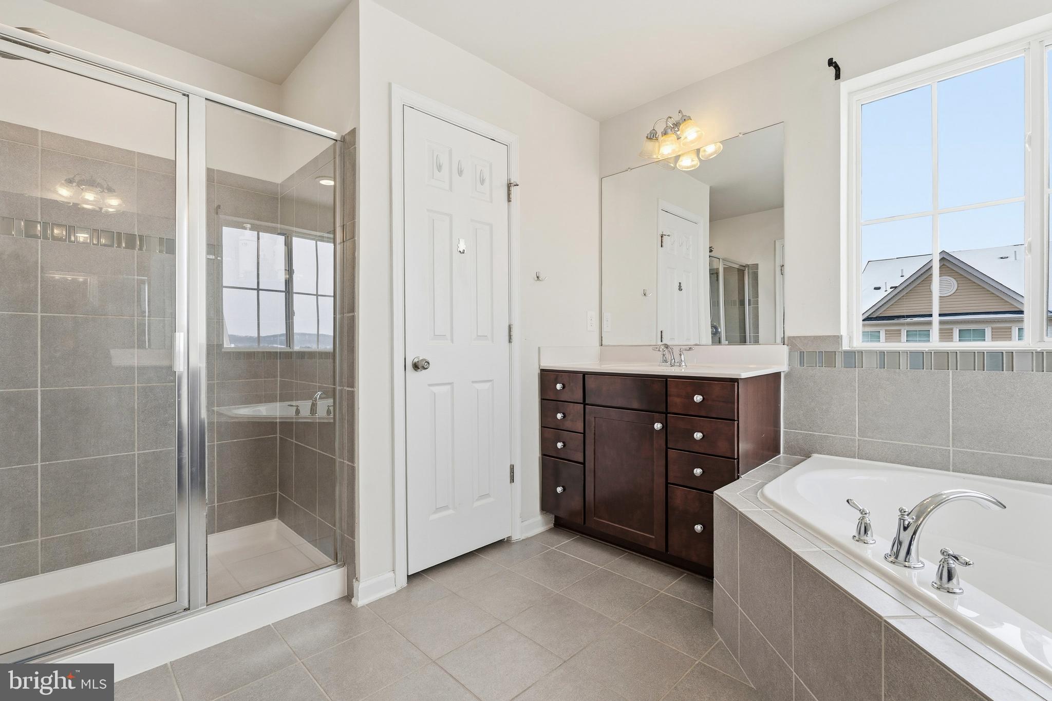 JEFFERSON PLACE - Residential