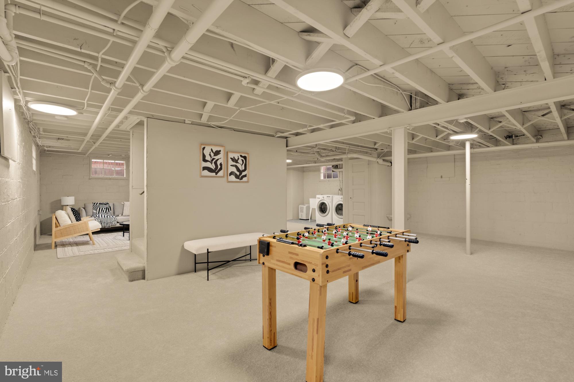 GLENBROOK VILLAGE - Residential