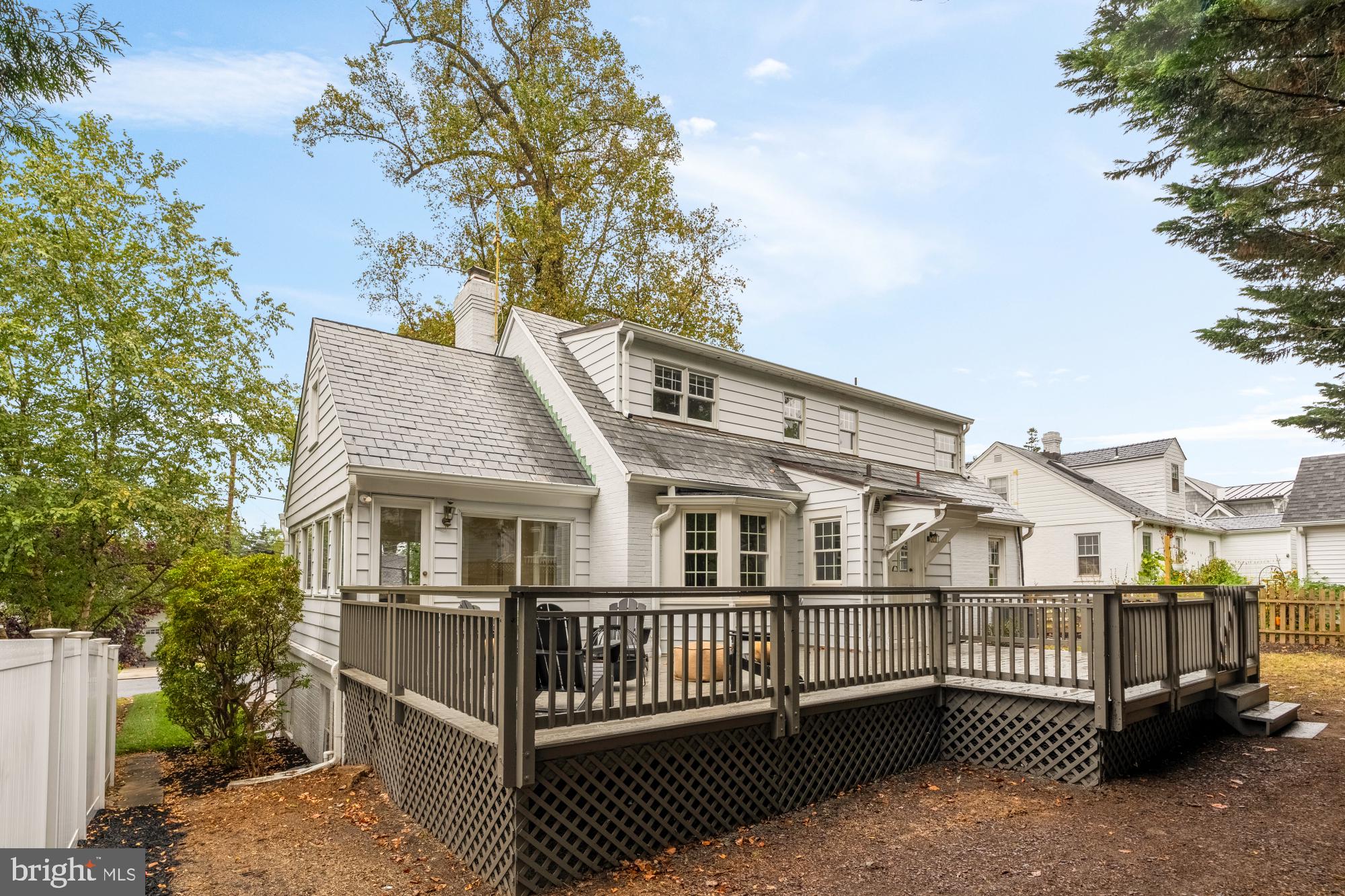 GLENBROOK VILLAGE - Residential